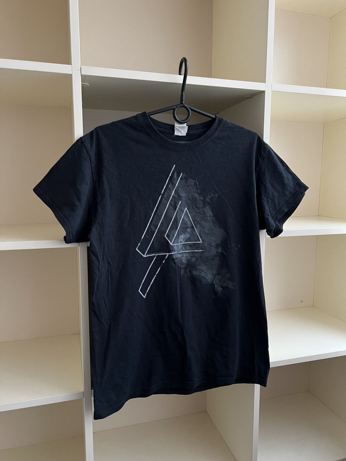 Band Tees 2014 Linkin Park Band Tee Rock T-Shirt Size M Size US M / EU 48-50 / 2 - 3 Thumbnail