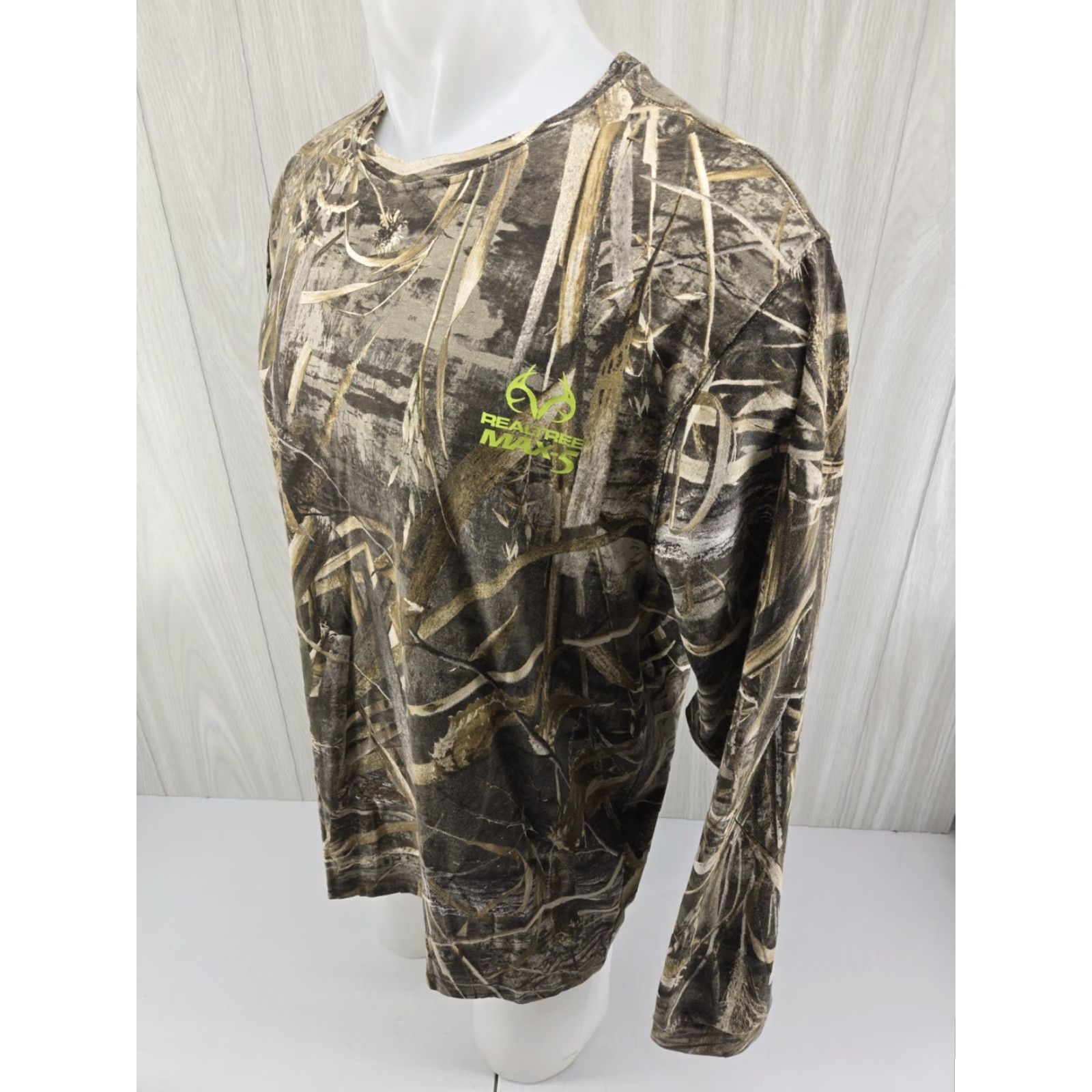 Realtree Realtree T-Shirt Mens Large Camo Max 5 Long Sleeve Hunting Outdoors Size US L / EU 52-54 / 3 - 4 Thumbnail