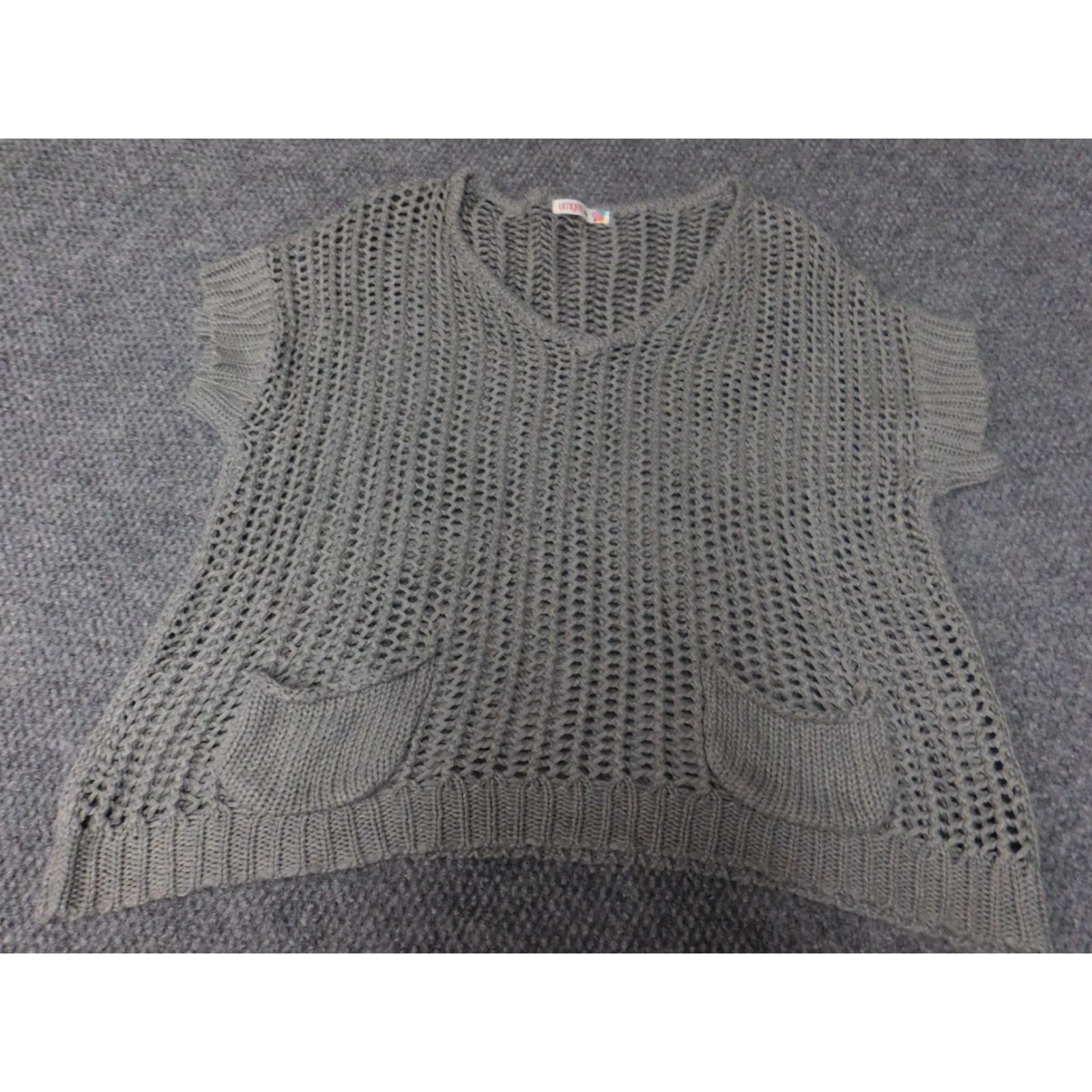 Vintage UMGEE Womens Sweater Short Sleeve Crew Neck Knit Pullover Gray S Bow Button Puff Stretch Casual Casual Womens Pullover Knit Sweater Size S / US 4 / IT 40 - 2 Thumbnail