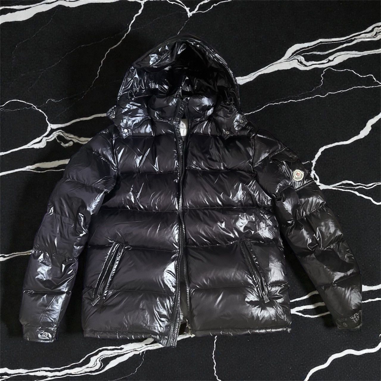 Moncler Maya puffer 🔥 Size US XL / EU 56 / 4 - 1 Thumbnail