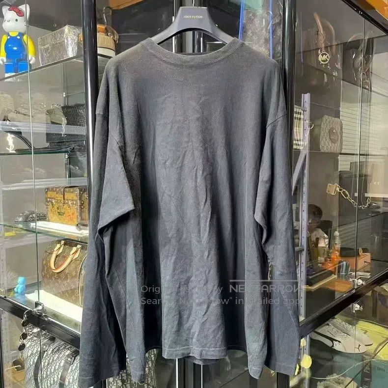 Balenciaga Balenciaga Plain Shoulder Small Logo Long Sleeve Size US M / EU 48-50 / 2 - 2 Thumbnail