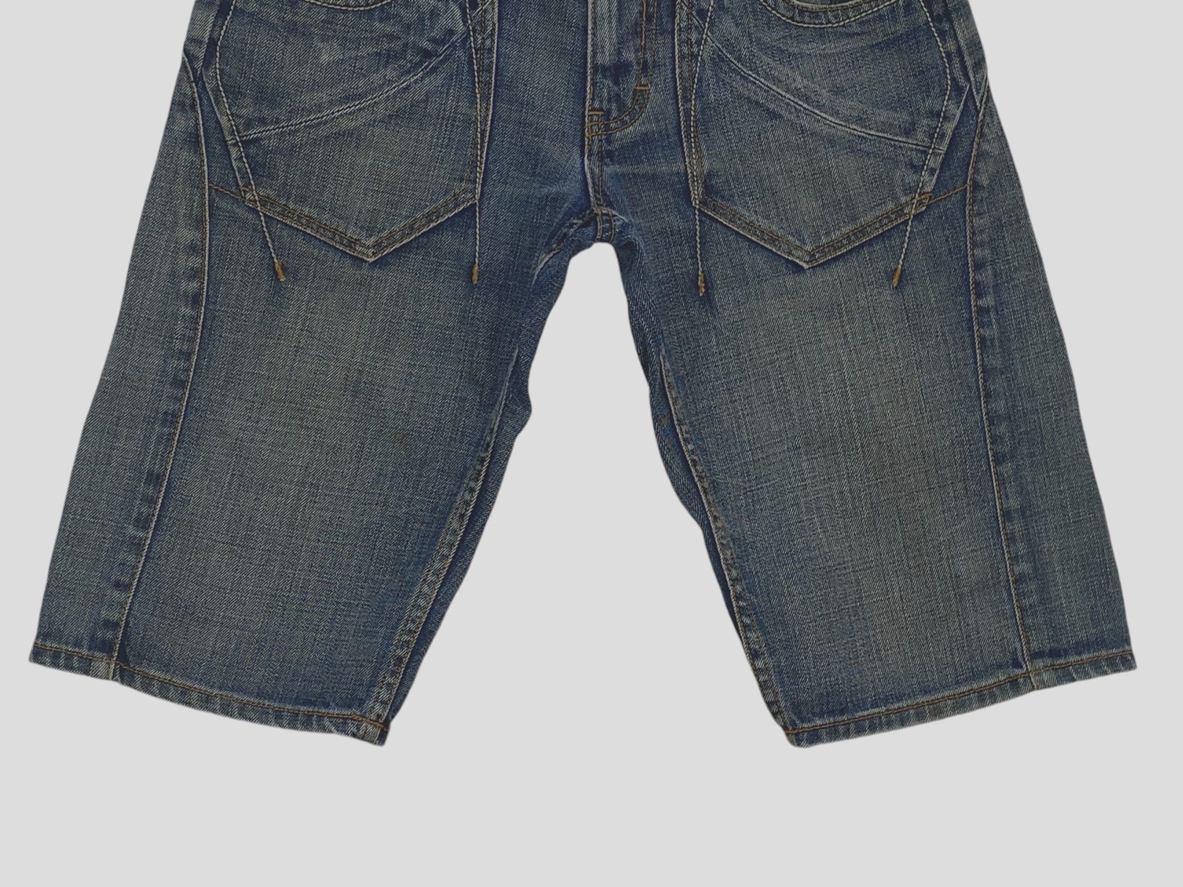 Japanese Brand Ikea Baker Pocket Short Jeans Size US 29 - 4 Thumbnail