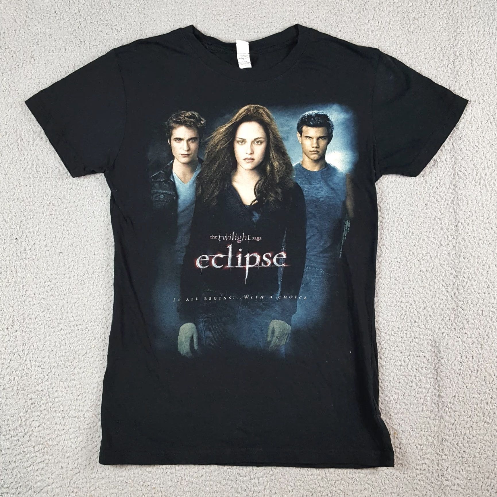 Tultex VINTAGE Twilight Saga Eclipse Movie Promo Women's L T-Shirt Short Sleeve Jacob Crew Neck Tultex Black Top Shirt Girls Womens Size L / US 10 / IT 46 - 2 Thumbnail