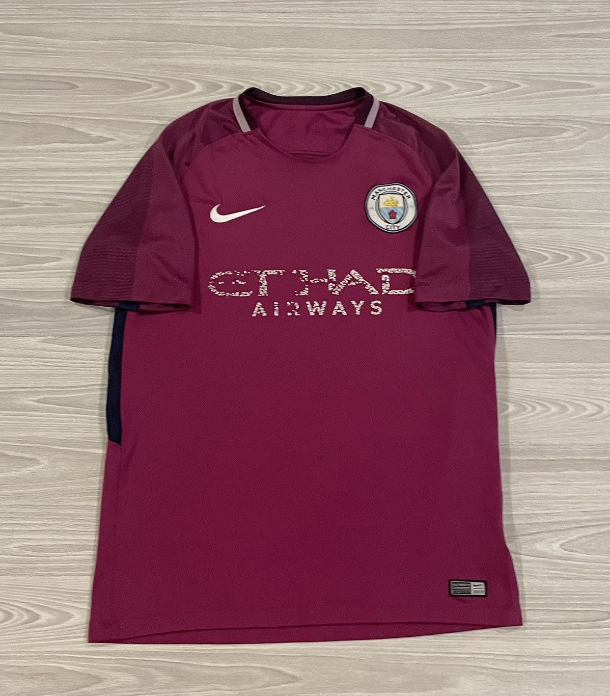 Nike Nike 2017/18 Manchester City Soccer Jersey Men’s Size Medium Size US M / EU 48-50 / 2 - 1 Thumbnail
