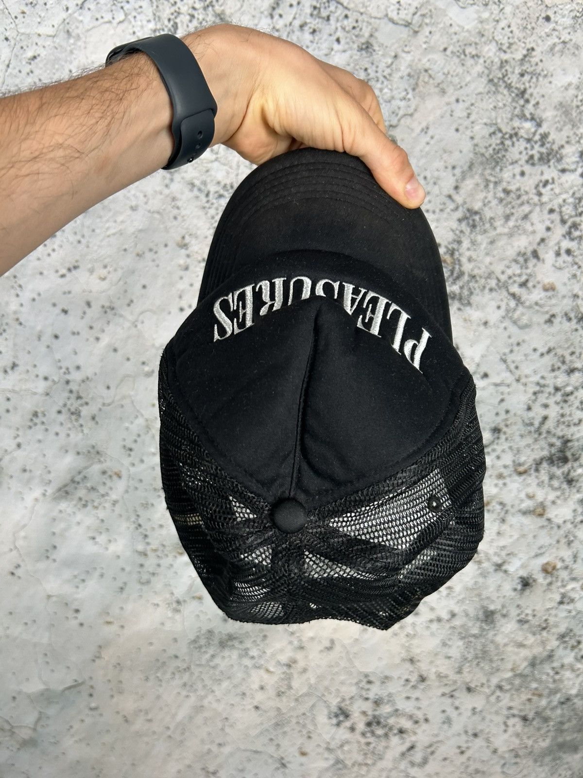 Pleasures Pleasures Trucker Hat Streetwear Avant Garde Grunge Punk Size ONE SIZE - 3 Thumbnail
