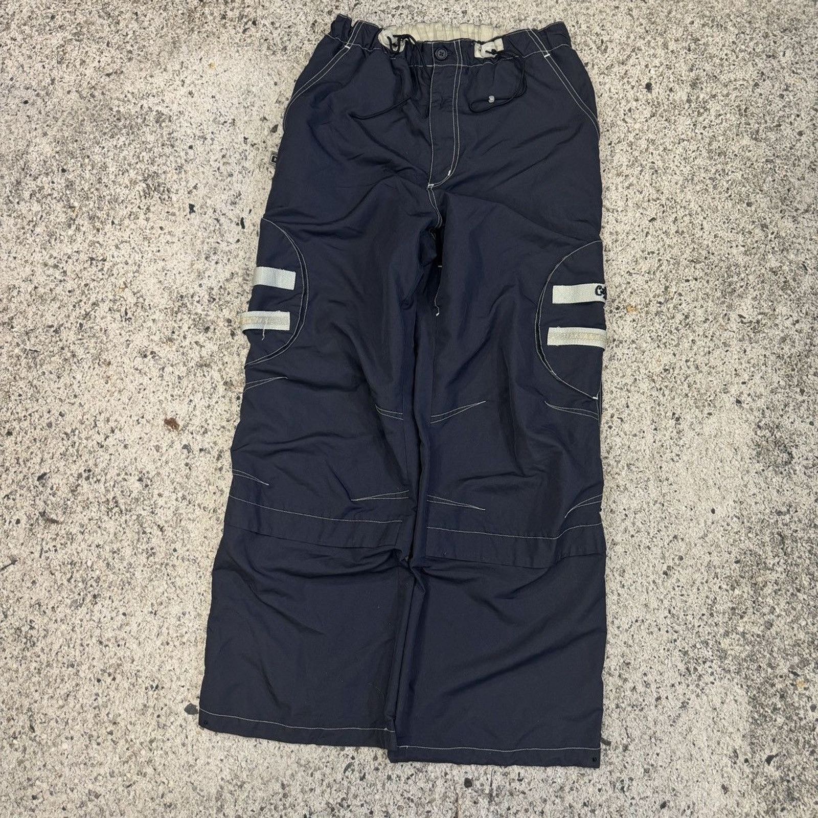 Vintage Y2K Caffeine Raver Nylon Multi Pocket Cargo Pant JNCO SKATER Size US 30 / EU 46 - 9 Thumbnail
