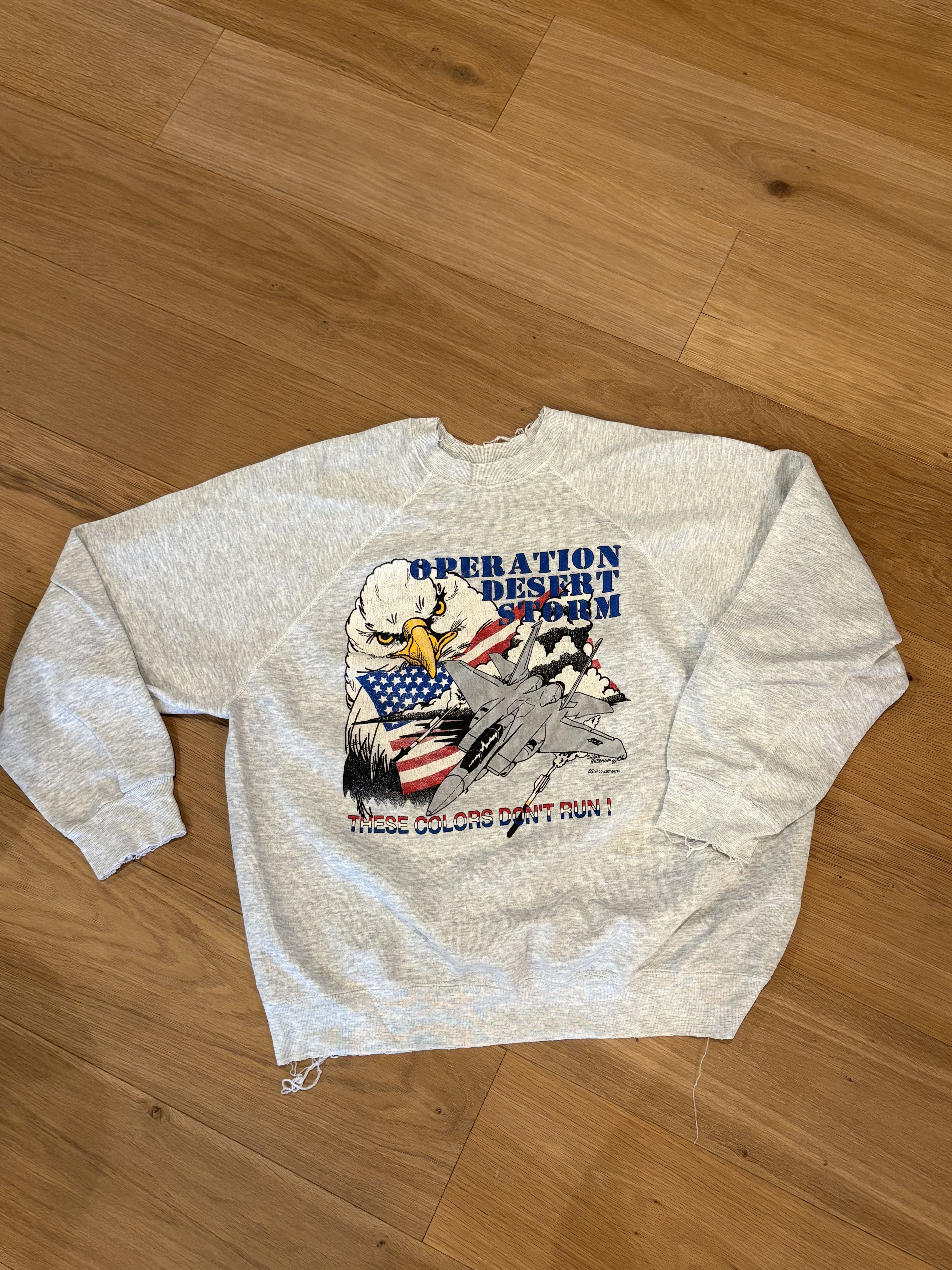 Vintage THRASHED Vintage Desert Storm Crewneck Size US L / EU 52-54 / 3 - 1 Thumbnail