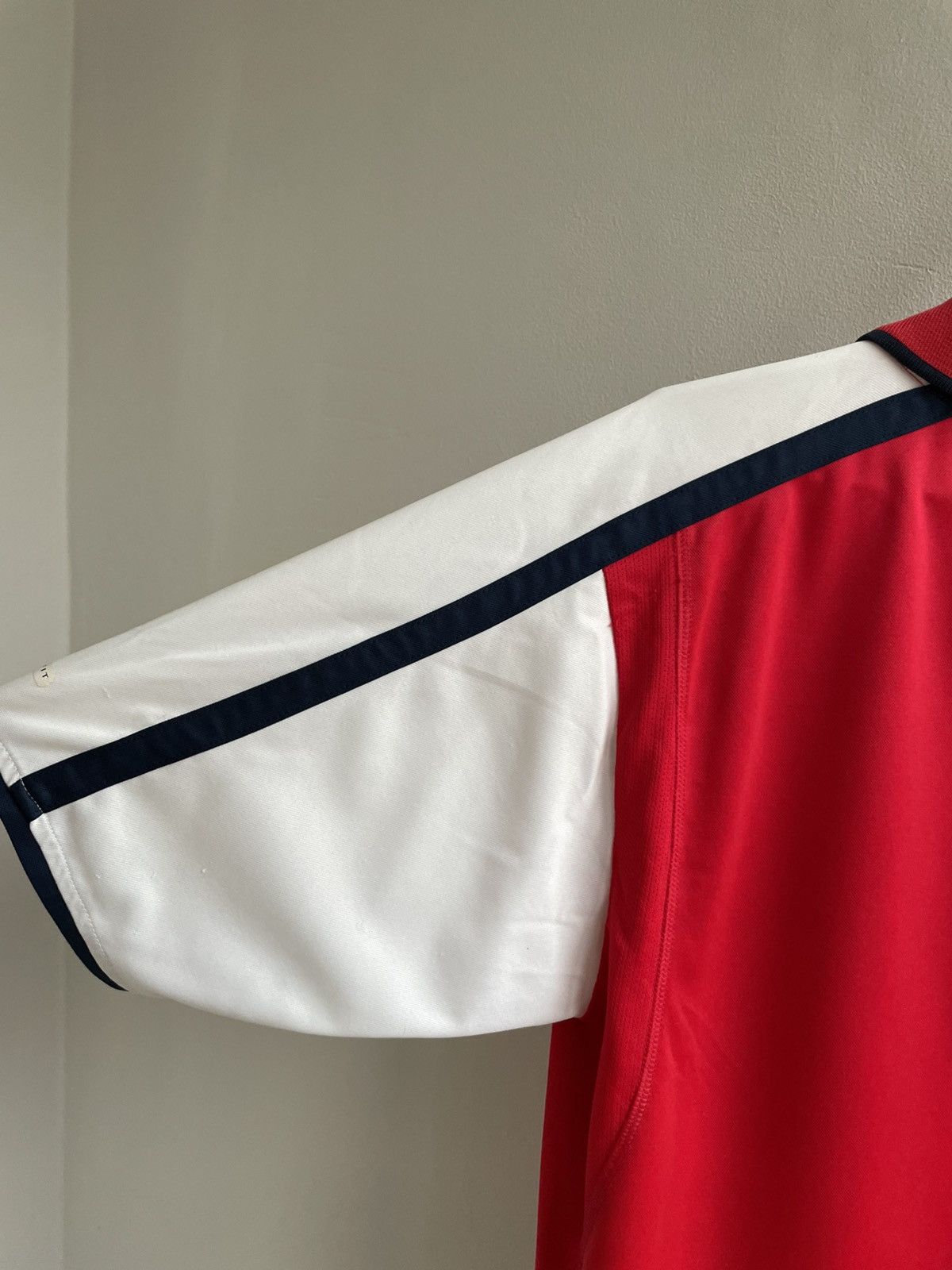Nike Arsenal FC 2000 2001 Home Football Shirt Soccer Jersey Nike Size US S / EU 44-46 / 1 - 17 Thumbnail