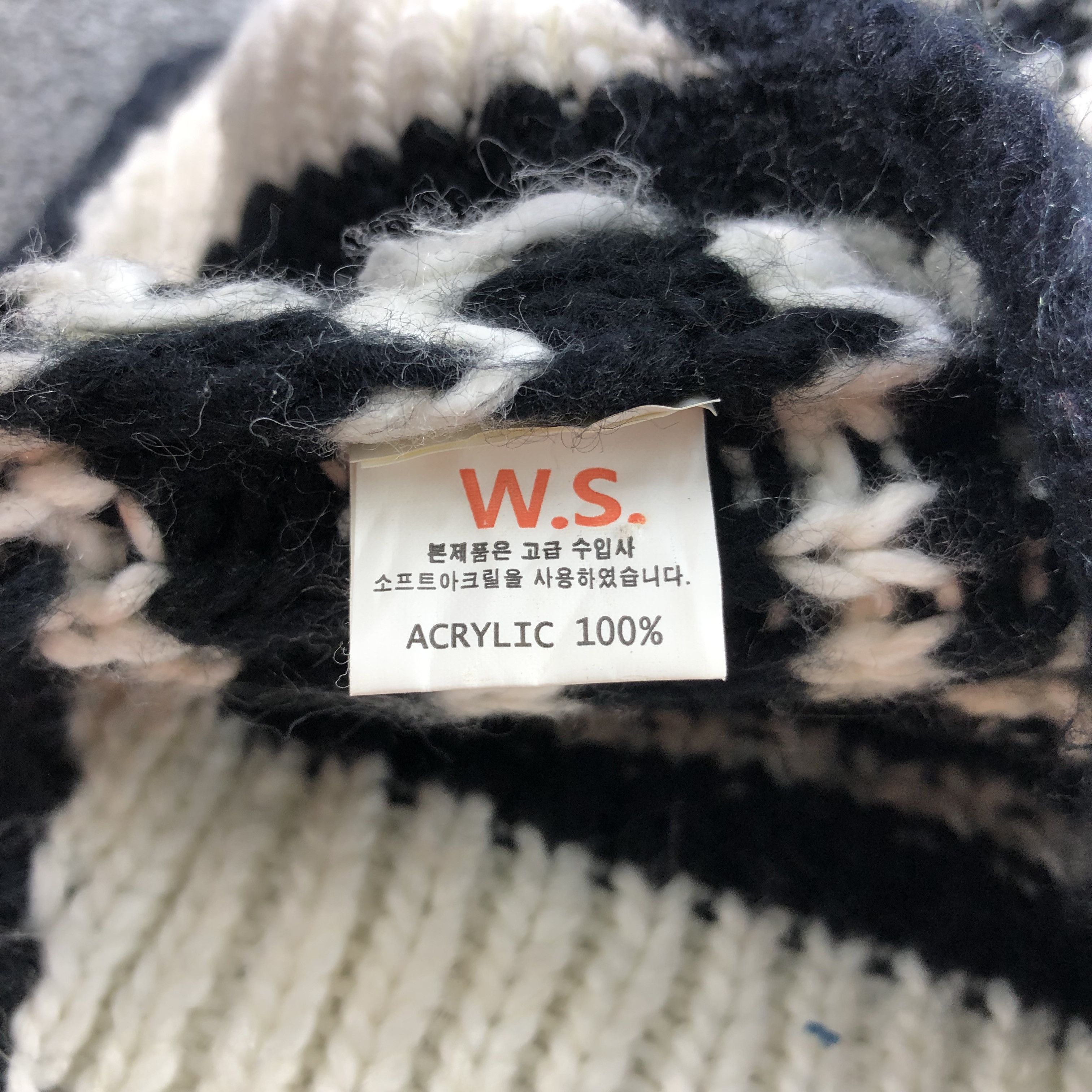 Vintage Ushanka Striped Earflap Bobble Beanie Snowcap Snow Hat B86 Size ONE SIZE - 3 Thumbnail