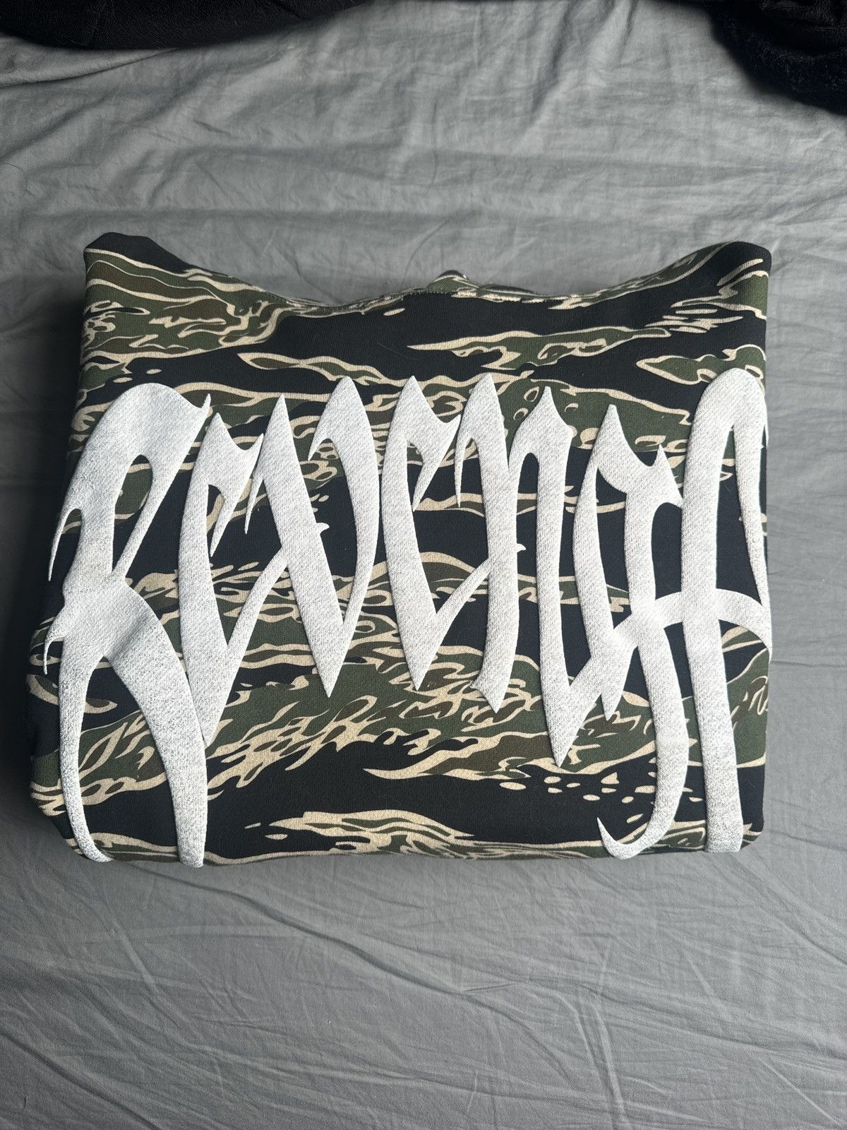 Revenge Revenge Tiger Camo Hoodie Size US M / EU 48-50 / 2 - 1 Thumbnail