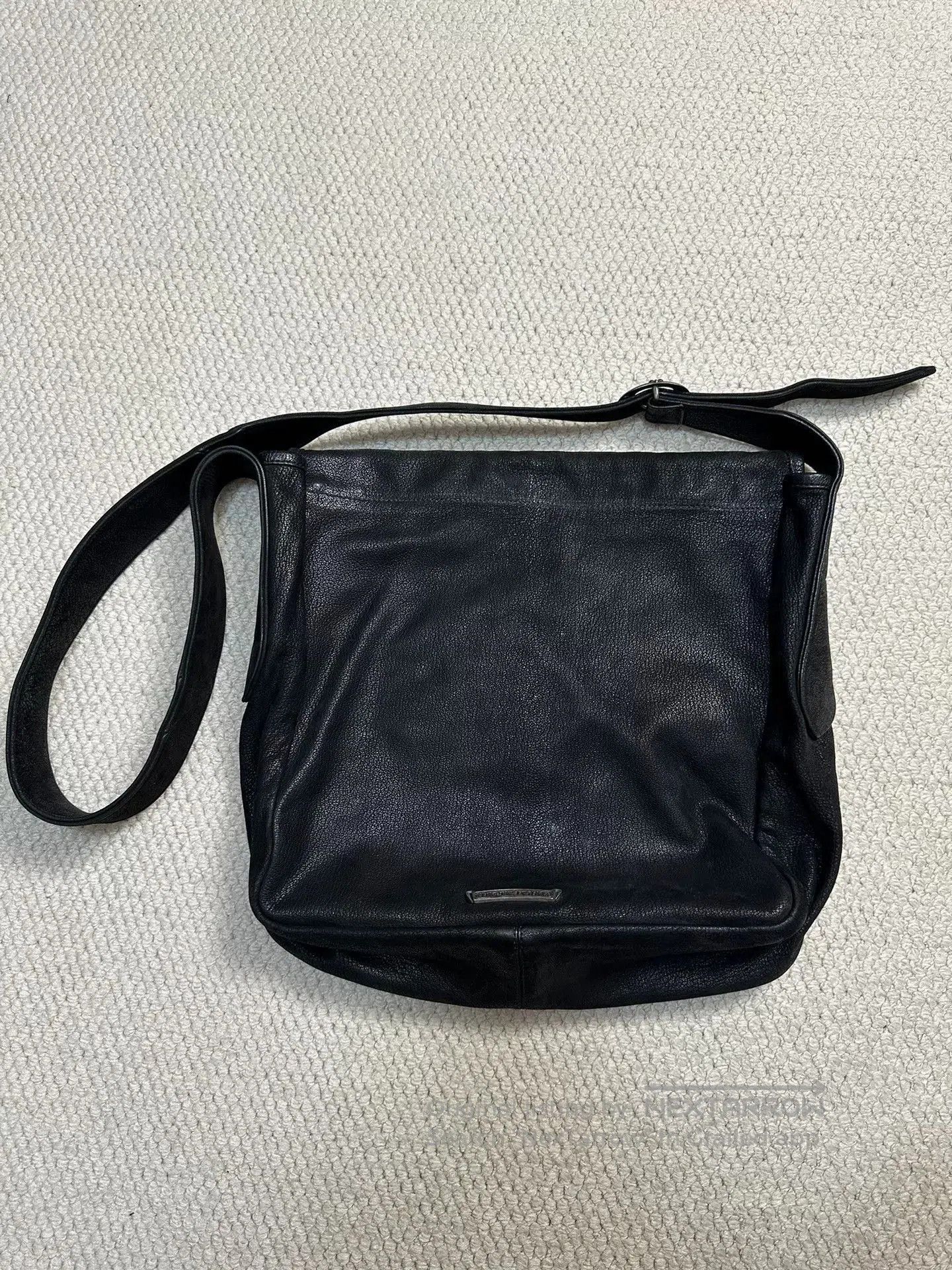 Chrome Hearts Chrome Hearts Iris Messenger Bag. Size ONE SIZE - 3 Thumbnail