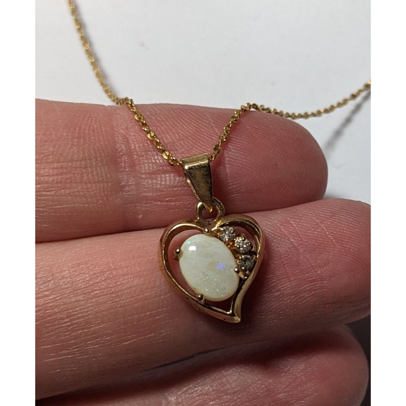 Other Nakagawa Corporation Gold Tone Opal Gemmed Heart Necklace Size ONE SIZE - 12 Thumbnail