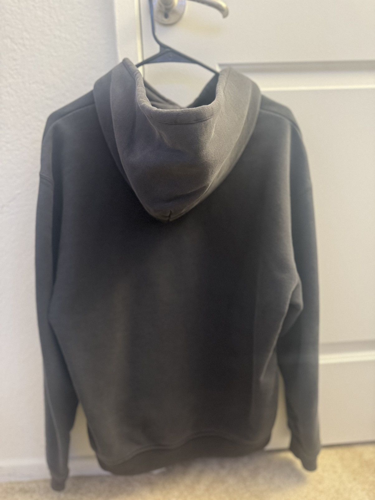 Other AIR JORDAN DARK GREY HOODIE MEDIUM Size US M / EU 48-50 / 2 - 2 Thumbnail