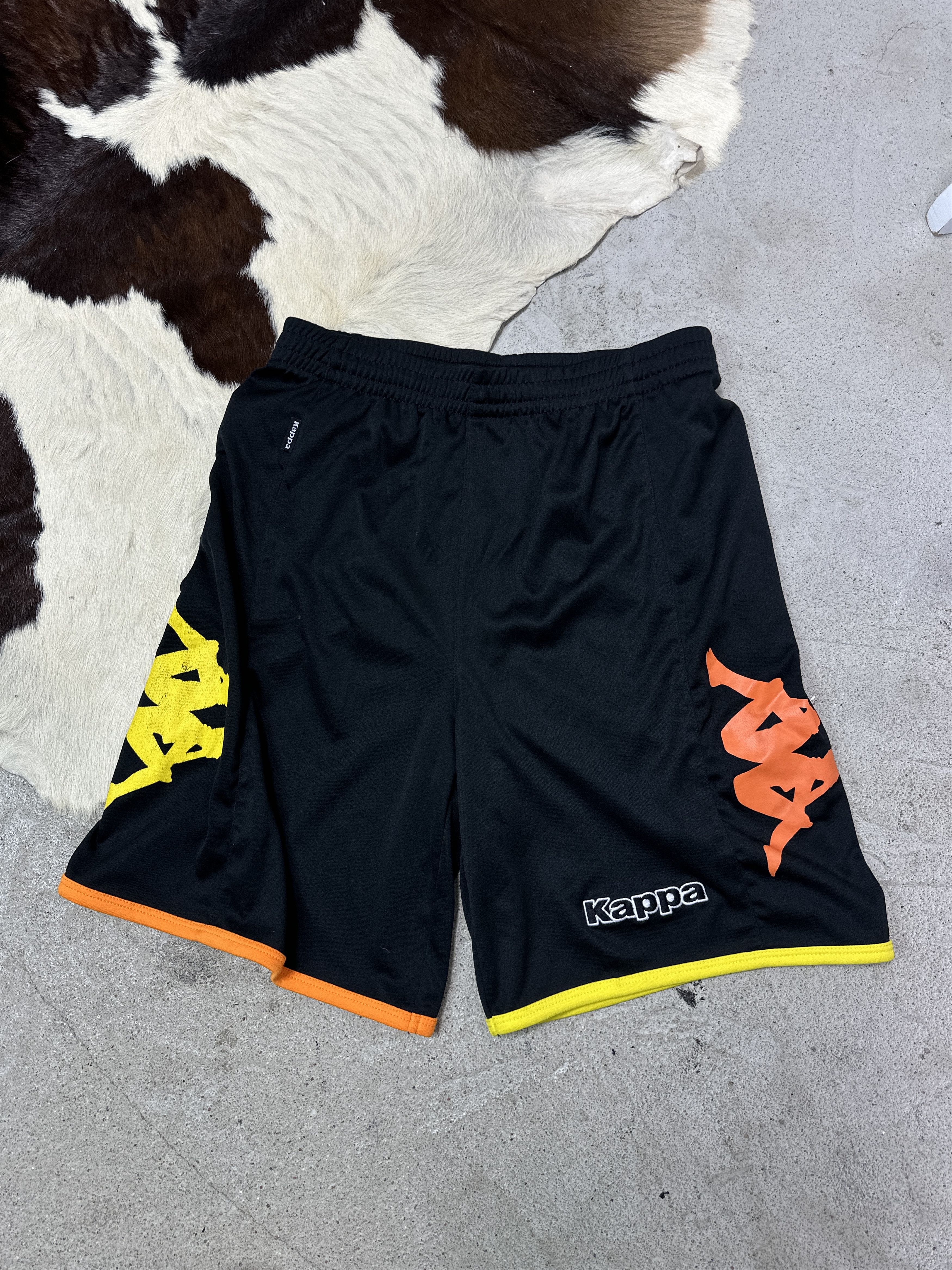 Kappa Vintage Streetwear Sporty Hip Hop Skater Kappa Shorts Y2K Size US 29 - 1 Thumbnail