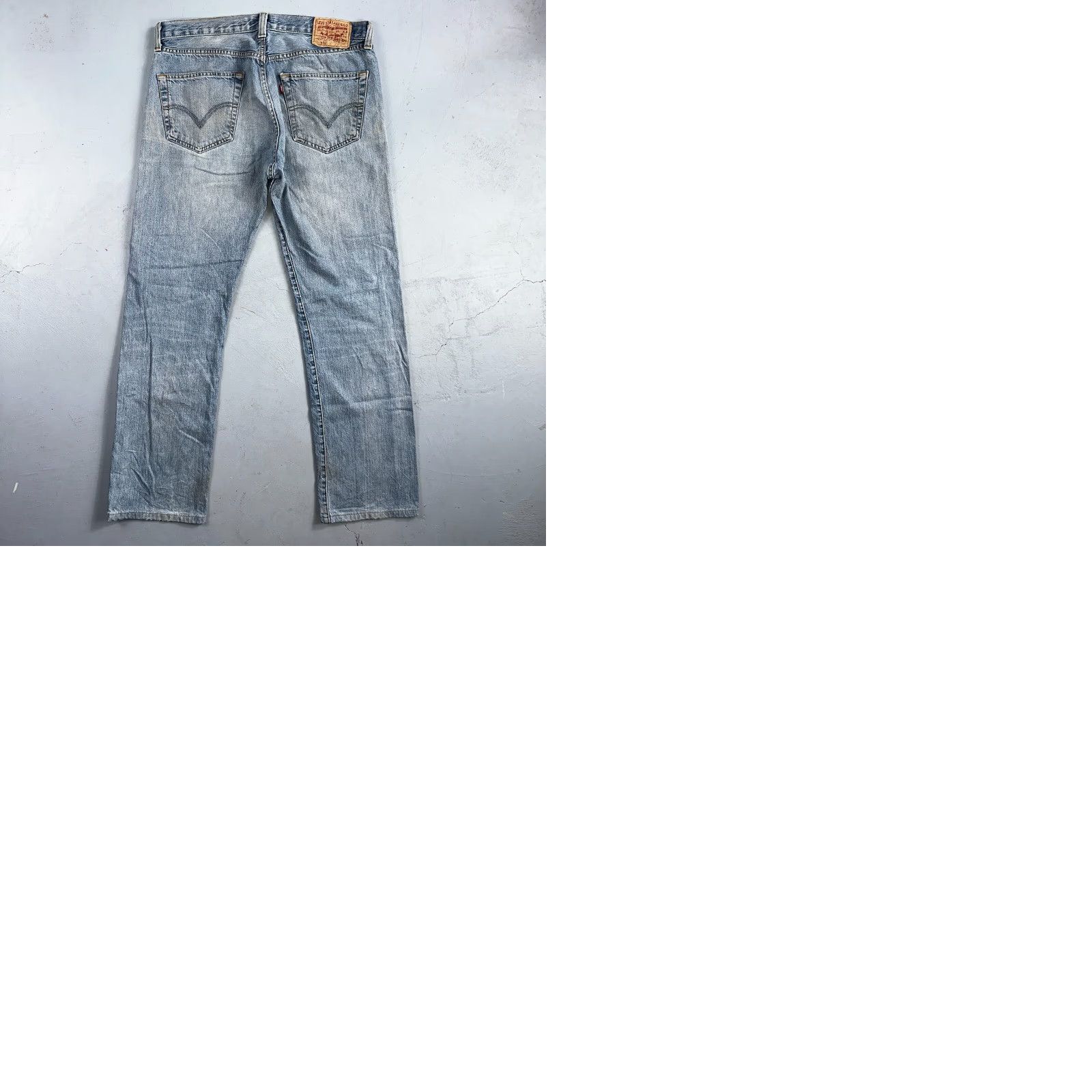 Levi's Levis 501 Vintage Y2K Straight Jeans 34x34 34 Inseam Blue Light Wash 90s Mens Levi's 501 Series Jeans Size US 34 / EU 50 - 11 Thumbnail