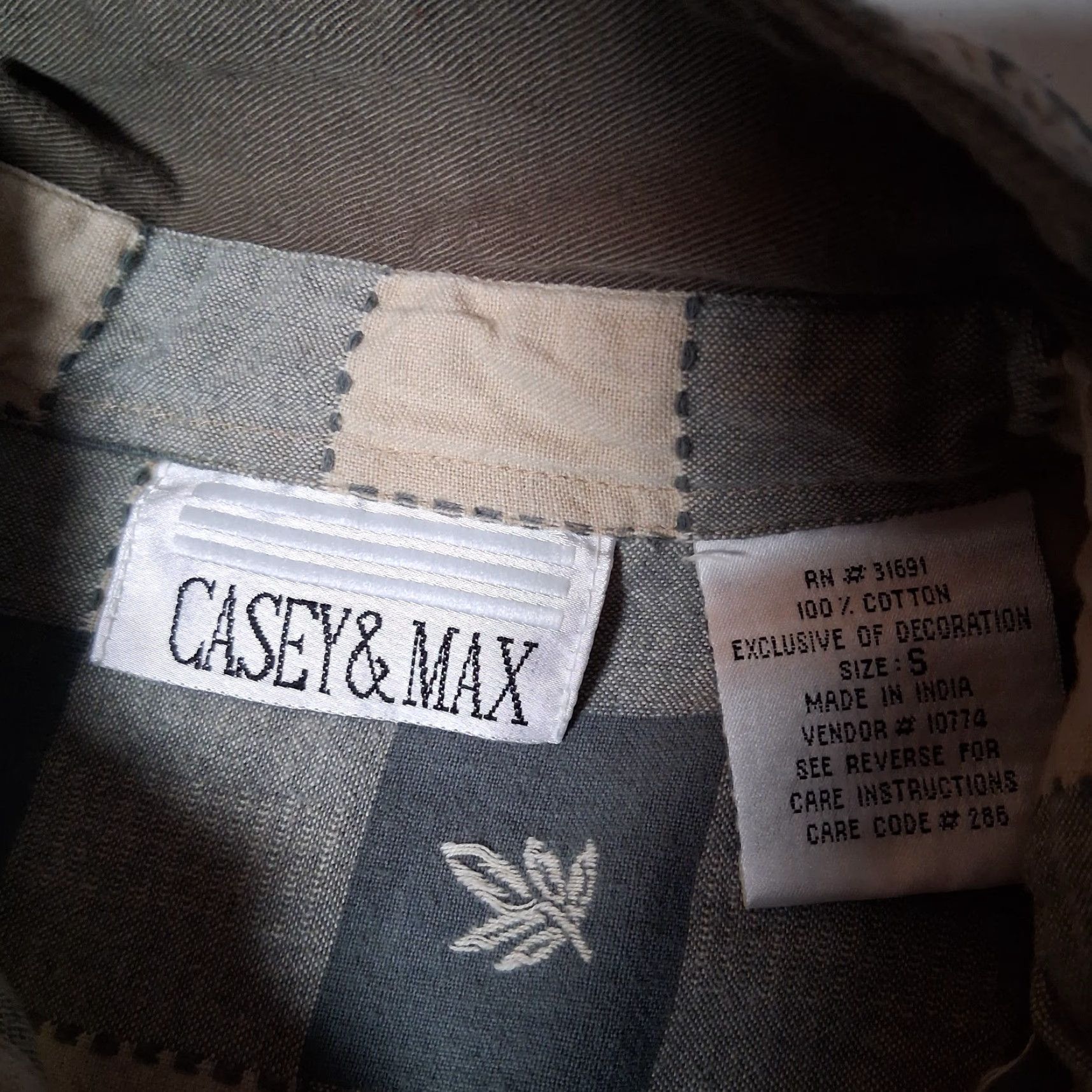 Vintage VINTAGE Casey & Max Shirt Women S Green Plaid Leaf Nature Cabin Cottage ButtonUp Casual Cotton Embroidered Leaves Fall Cottagecore Size S / US 4 / IT 40 - 7 Thumbnail
