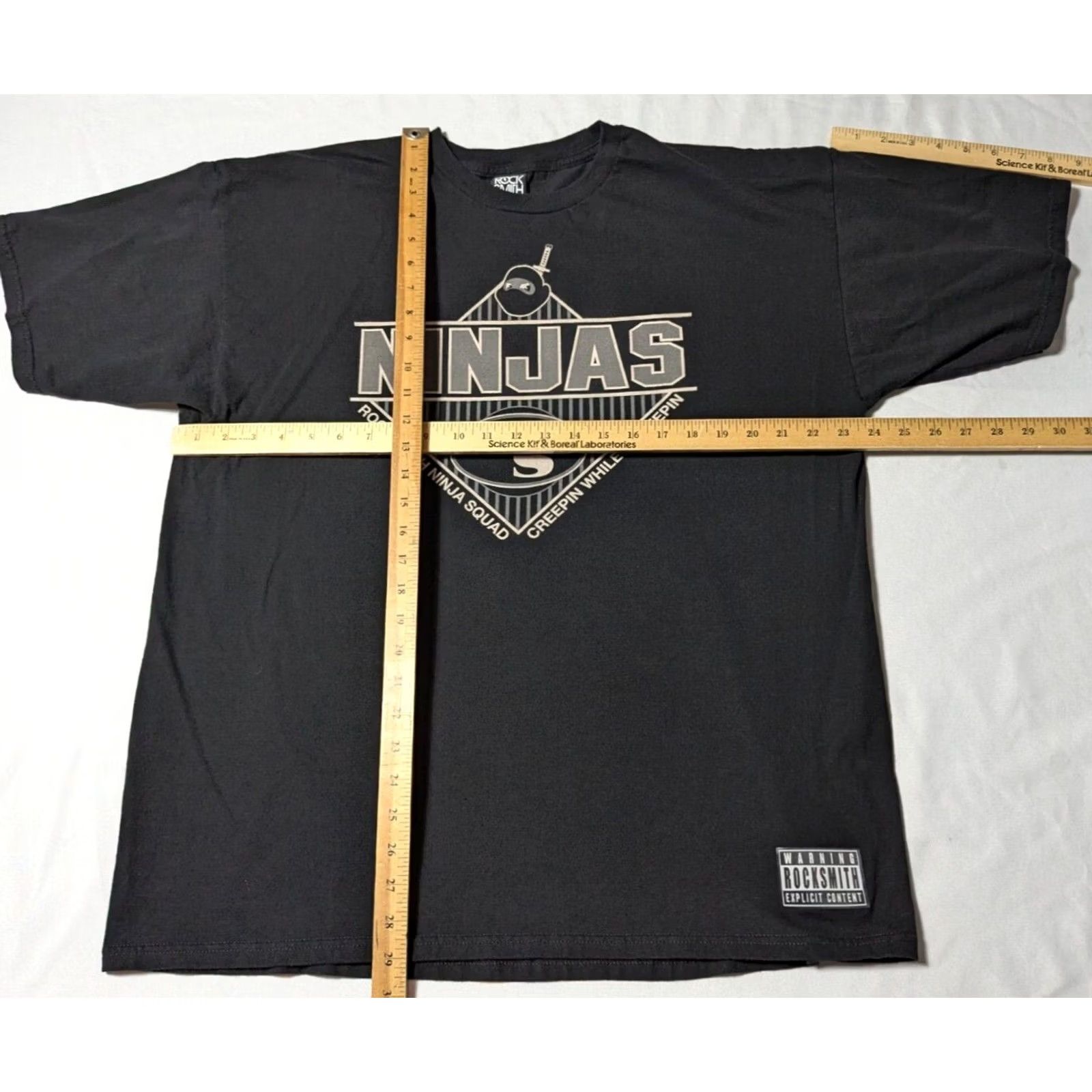 Vintage ROCKSMITH NINJA SQUAD CREEPIN WHILE U SLEEPIN Men XL Black T-Shirt Made In USA Size US XL / EU 56 / 4 - 7 Thumbnail