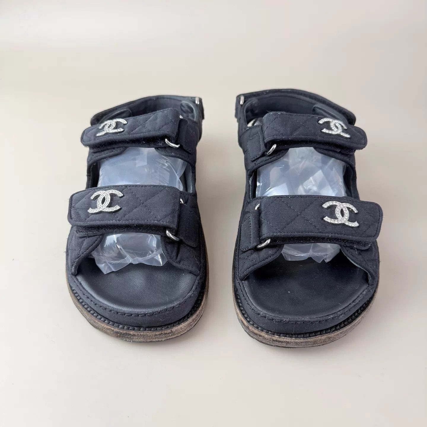 Chanel CHANEL Women's Black Silver Sparkle CC Sandals 38 Size US 7.5 / IT 37.5 - 2 Thumbnail