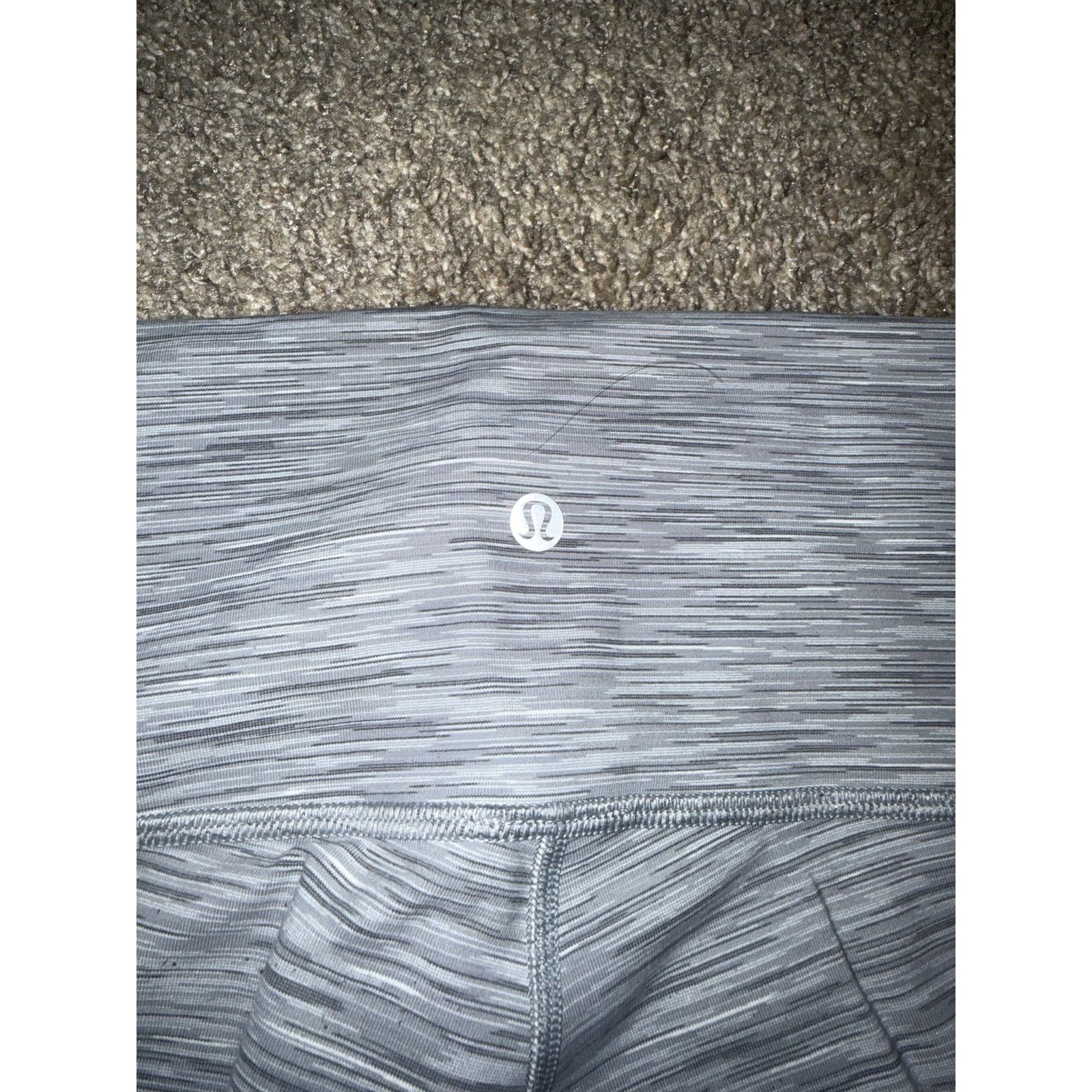 Lululemon Lululemon Wunder Under Hi-Rise Tight 28" Ombre White Multi 8 Size 30" / US 8 / IT 44 - 3 Thumbnail
