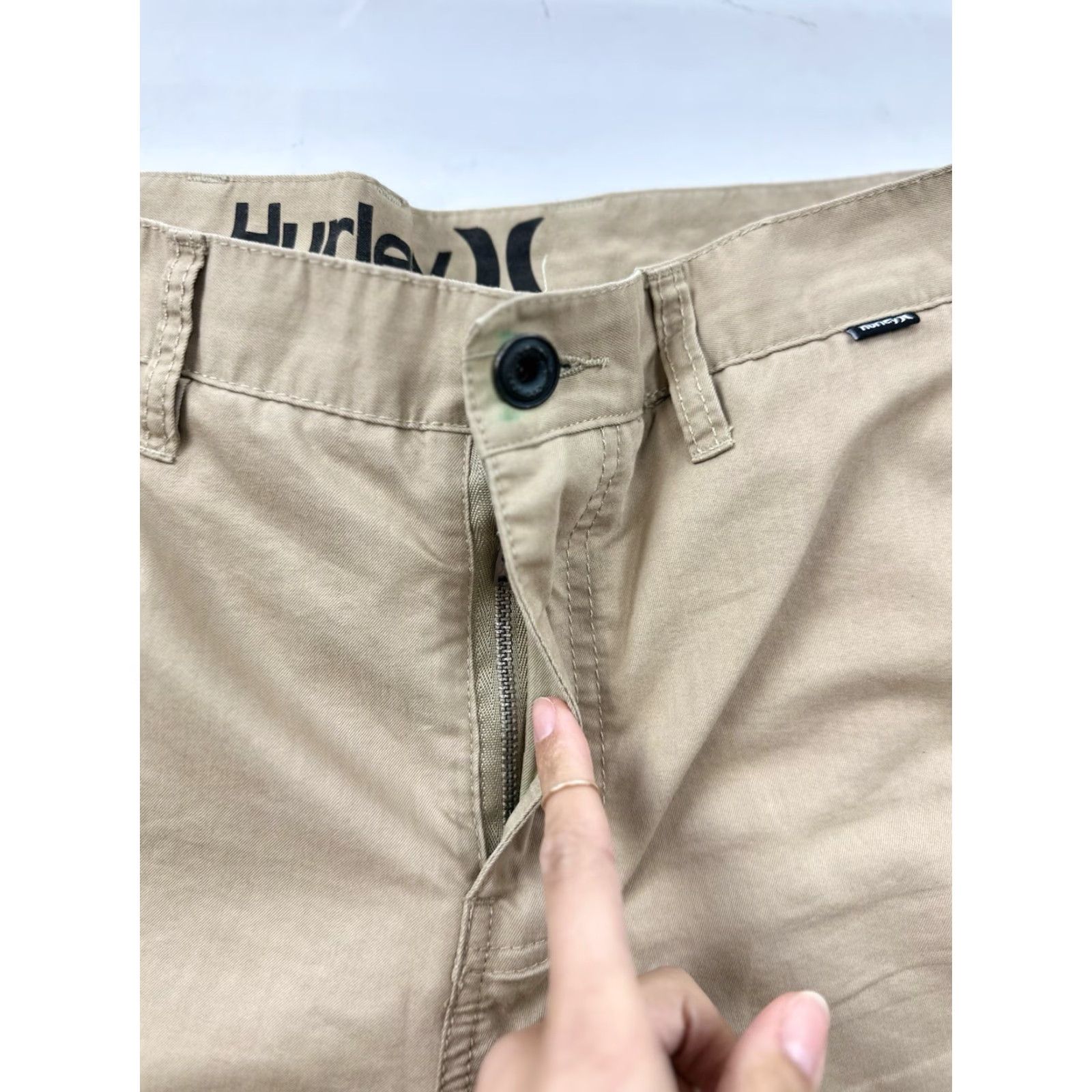 Hurley VINTAGE Hurley Pants Men 32 Khaki Beige Chino Regular Straight Drawstring Elastic Waist - Casual Mens Pants 32 Regular Beige Size US 32 / EU 48 - 4 Thumbnail