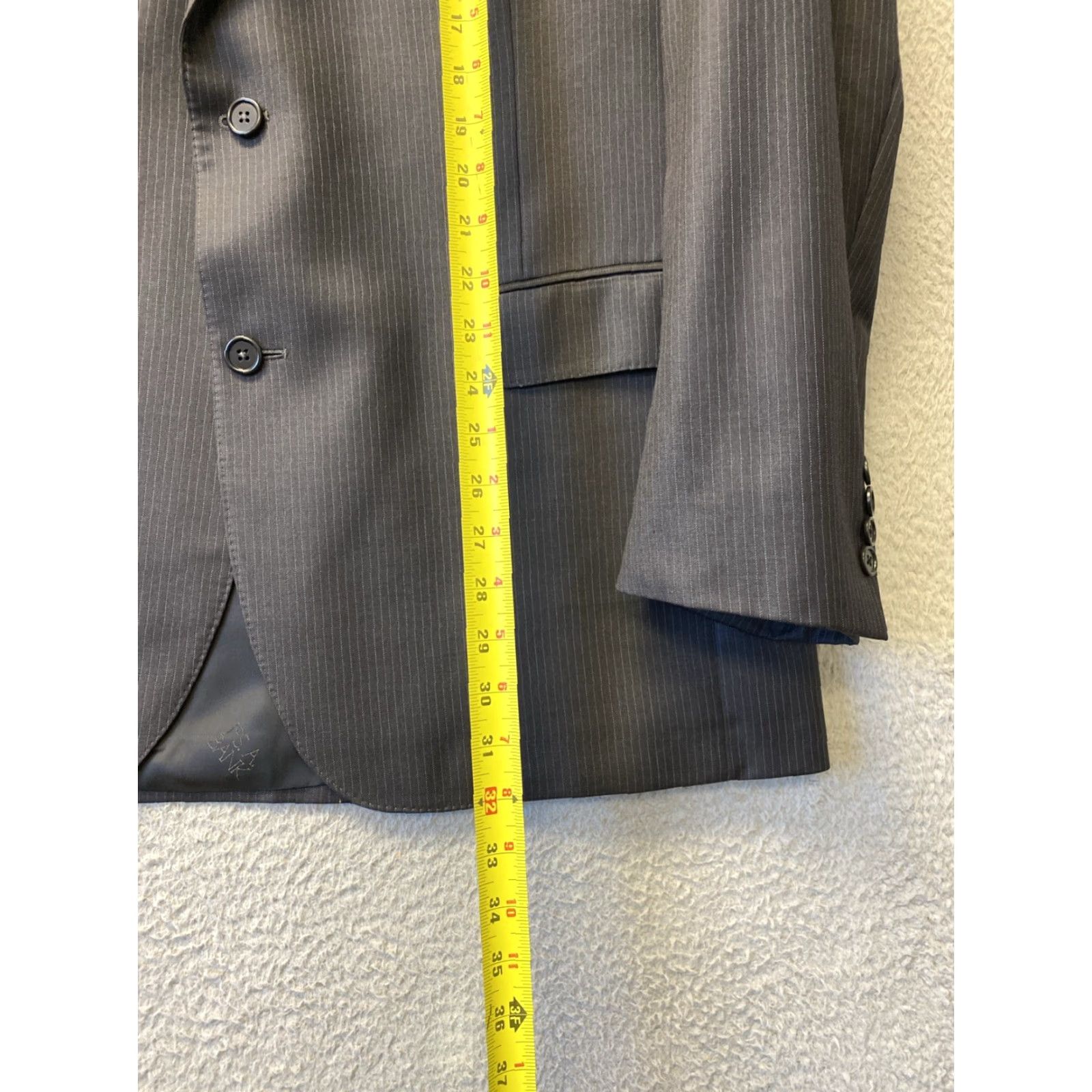 Jos. A. Bank VINTAGE Jos. A. Bank 2 Piece Wool Suit Pants Jacket Charcoal Gray Pinstripes 44L 38W Mens Rod? Size 44L - 6 Thumbnail