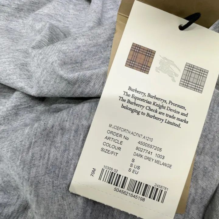 Burberry Burberry Burberry Short Sleeve Embroidered T-Shirt for Men Size US S / EU 44-46 / 1 - 8 Thumbnail
