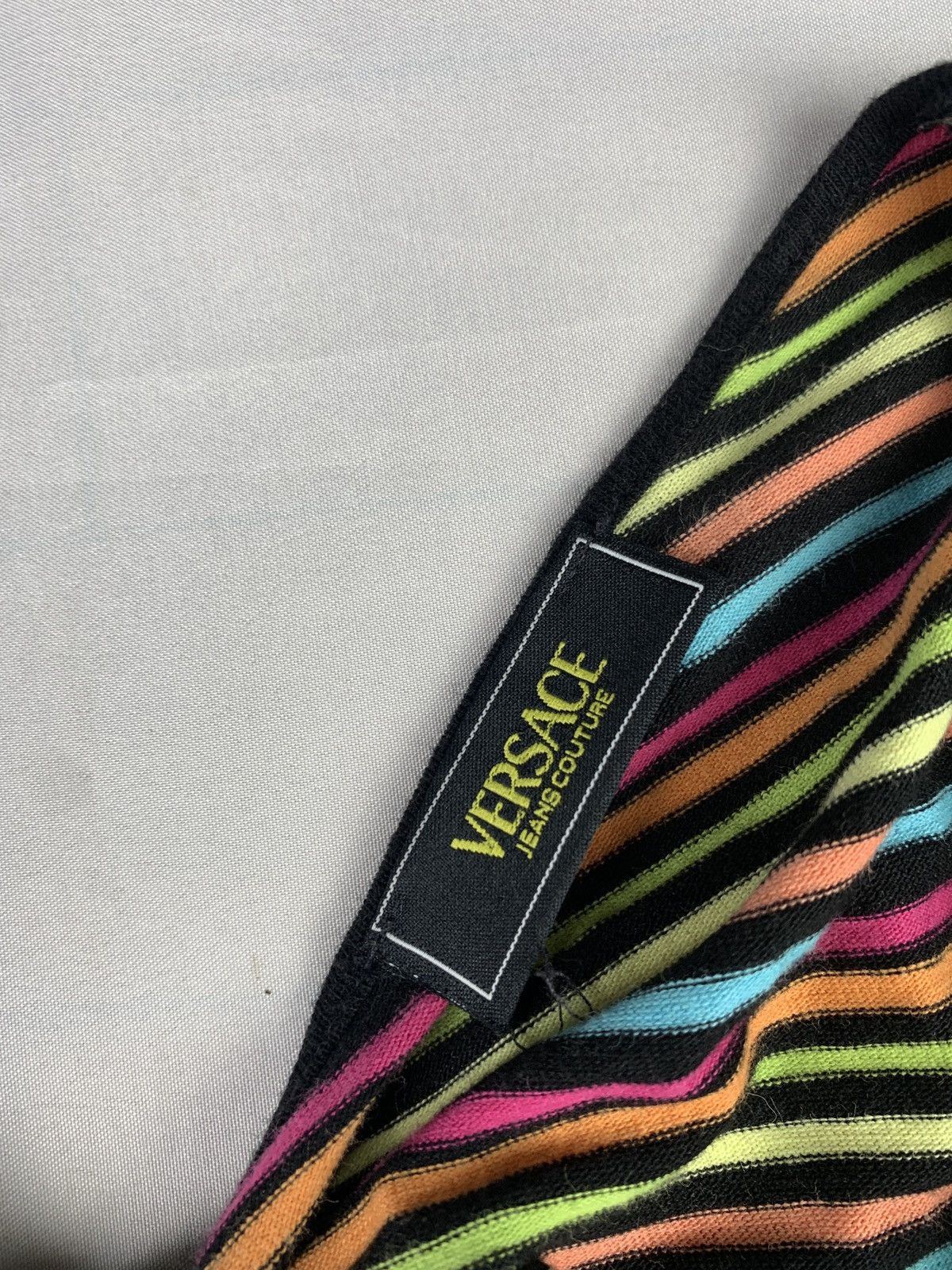Versace Jeans Couture Versace Jeans Couture Italy Multicolor Graphic Open Back Tee Size S / US 4 / IT 40 - 9 Thumbnail