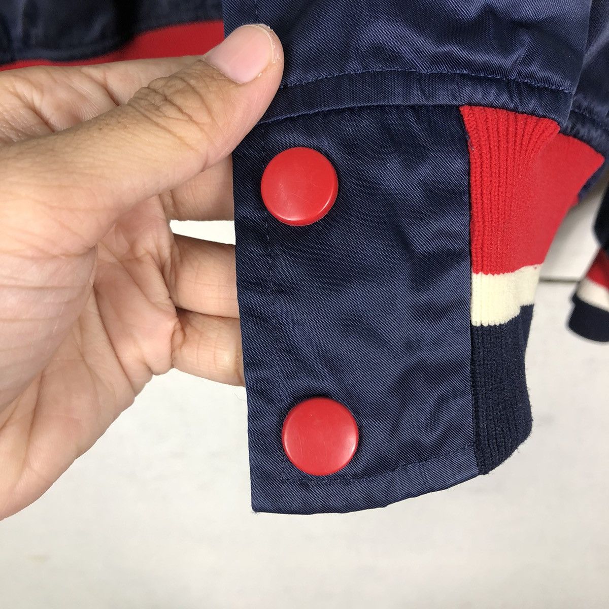 Japanese Brand 🔥Vintage Nylon Bomber Jacket Descente Sportswear Size US S / EU 44-46 / 1 - 16 Thumbnail