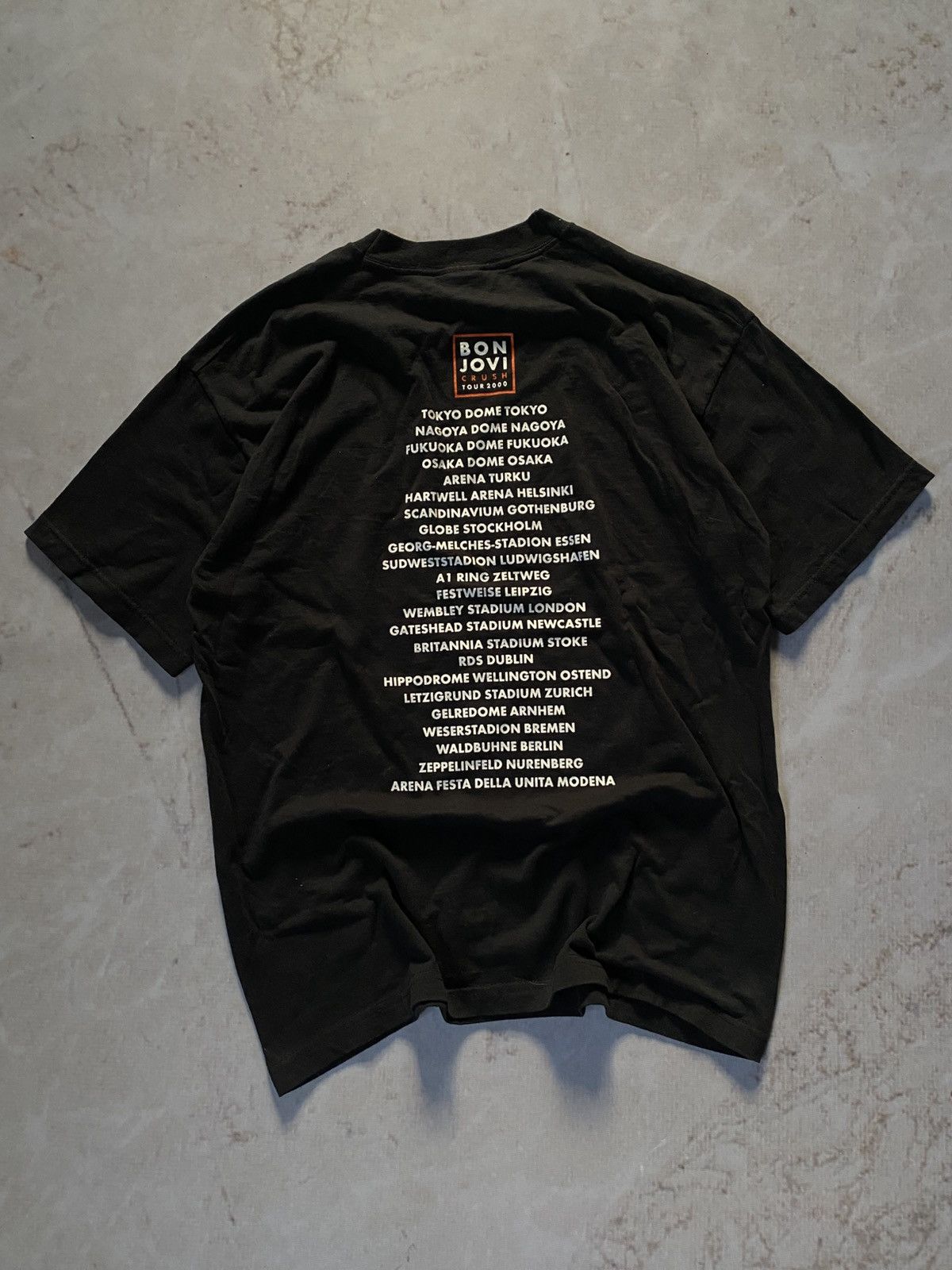 Band Tees × Bon Jovi Vintage 00s Bon Jovi Crush World Tour Band Rock Tees U2 Y2k Size US M / EU 48-50 / 2 - 6 Thumbnail