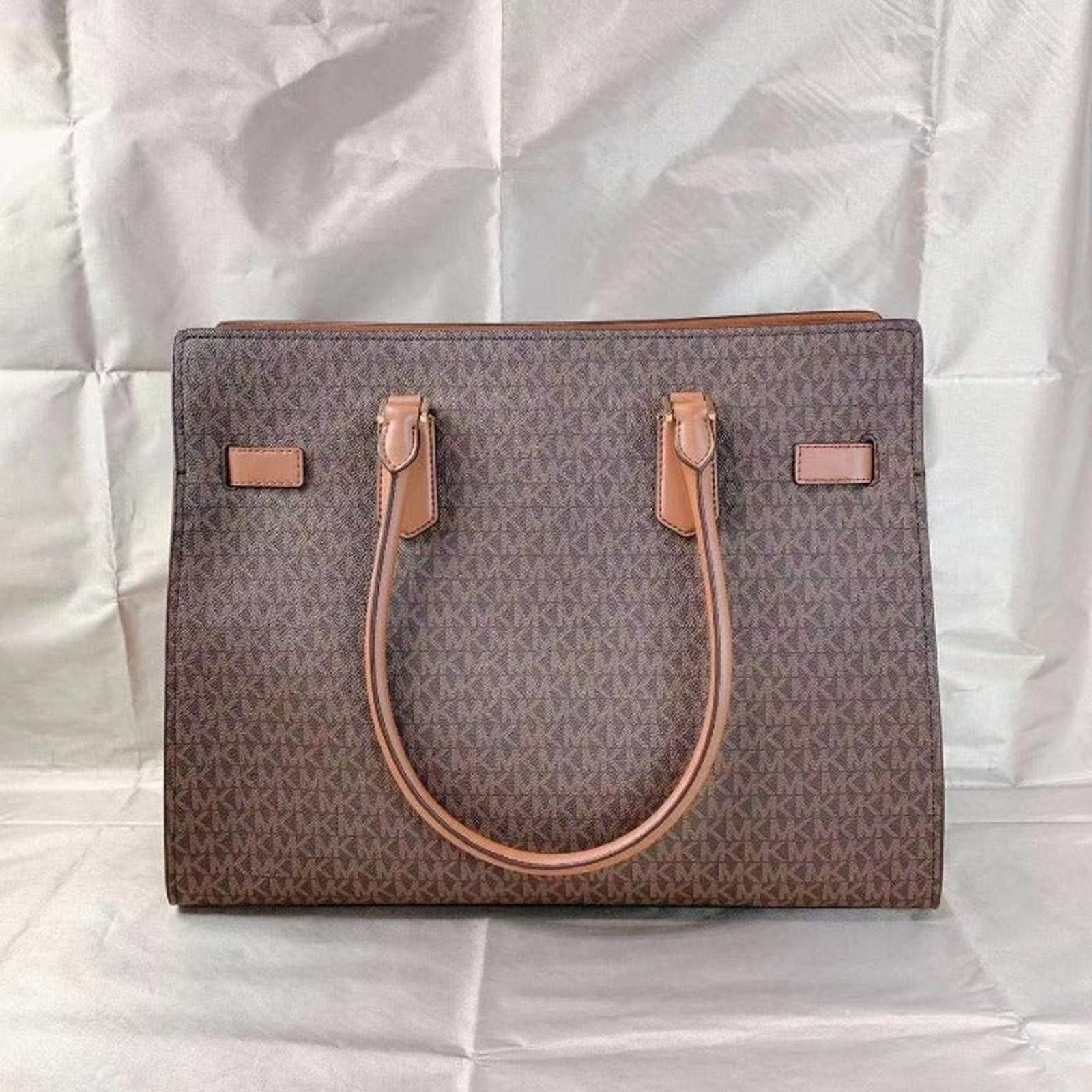 Michael Kors Michael Kors 35F1GHMT4B Hamilton XL EW Tote In Brown Size ONE SIZE - 3 Thumbnail