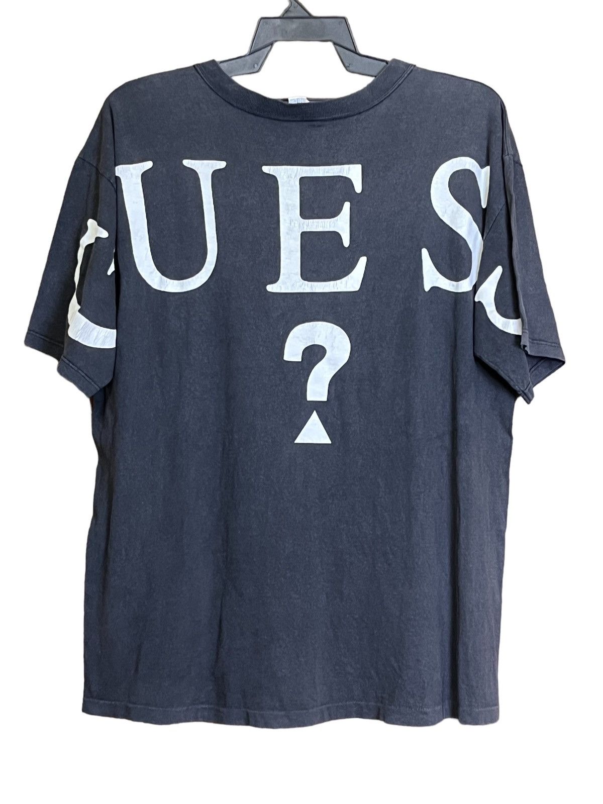 Guess GRAIL🔥VINTAGE 90s GUESS BIG LOGO SPELLOUT T SHIRT Size US XL / EU 56 / 4 - 1 Thumbnail