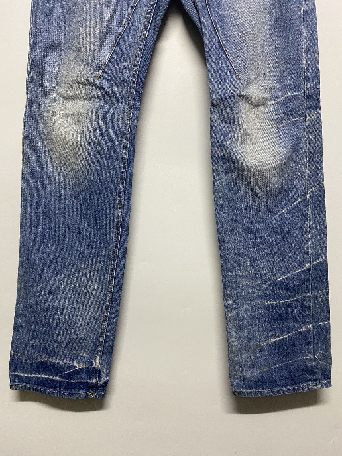 Japanese Brand Japanese Brand Distressed Root Three Jeans Denim Size US 34 / EU 50 - 4 Thumbnail