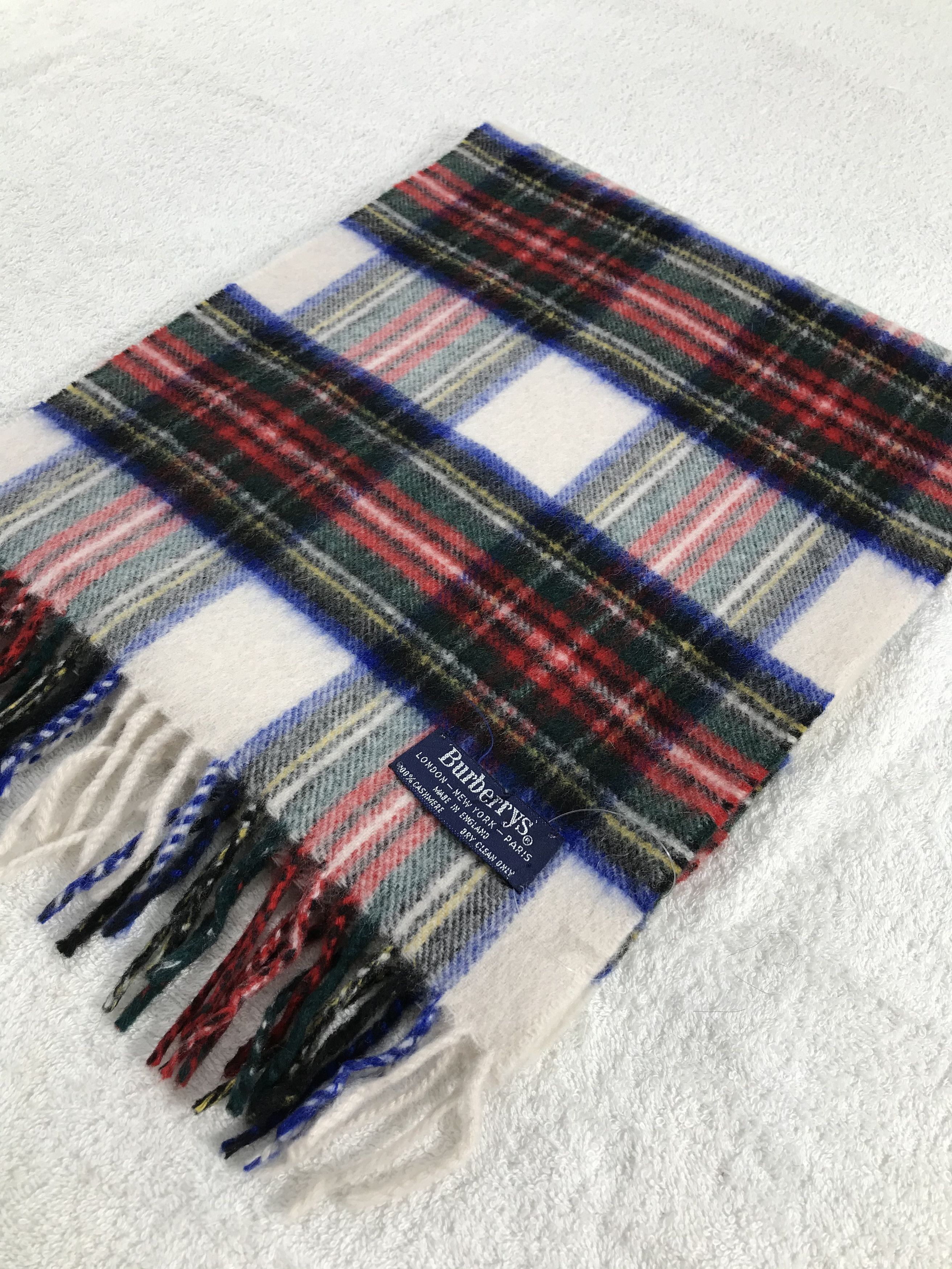 Burberry Vintage Burberry Scarf/Muffler/Neckwear MF705 Size ONE SIZE - 3 Thumbnail
