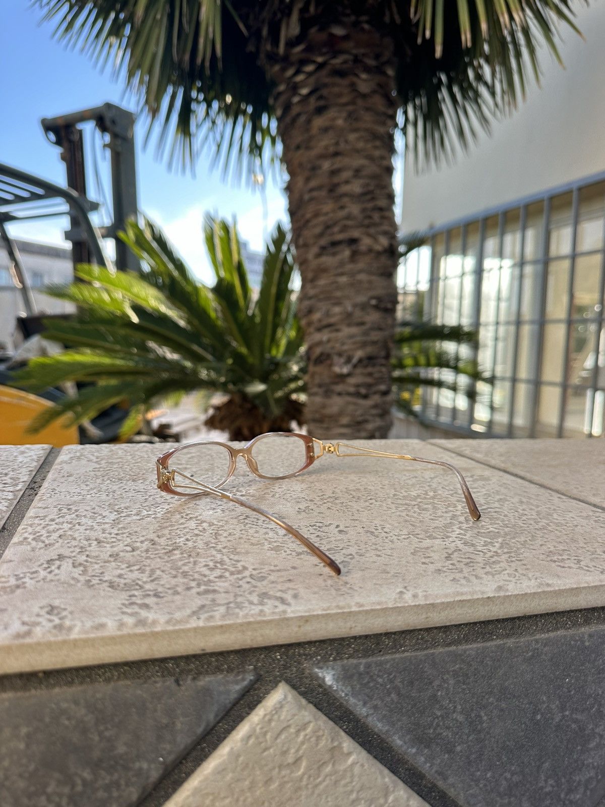 Versace Versace Gold Sunglasses Vintage Medusa Size ONE SIZE - 4 Thumbnail