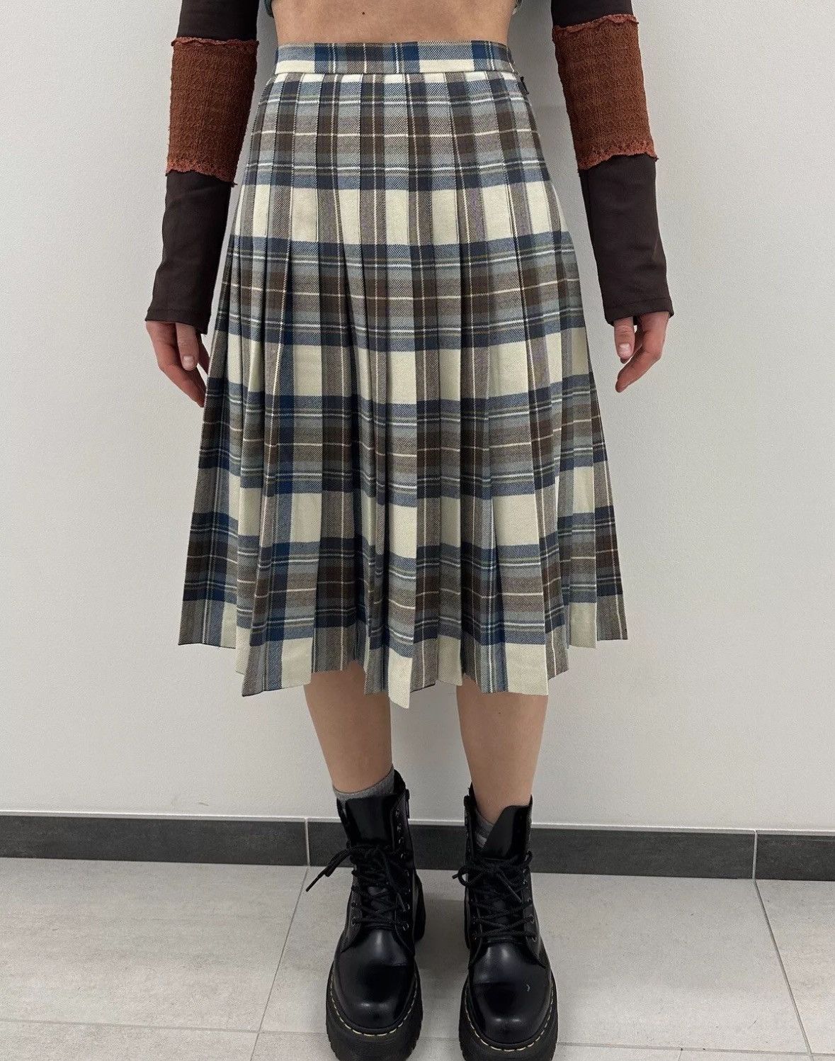 Vintage Vintage Rally Klad Wool Scotland Midi Tartan Skirt Plaid Size 24" / US 00 / IT 34 - 4 Thumbnail
