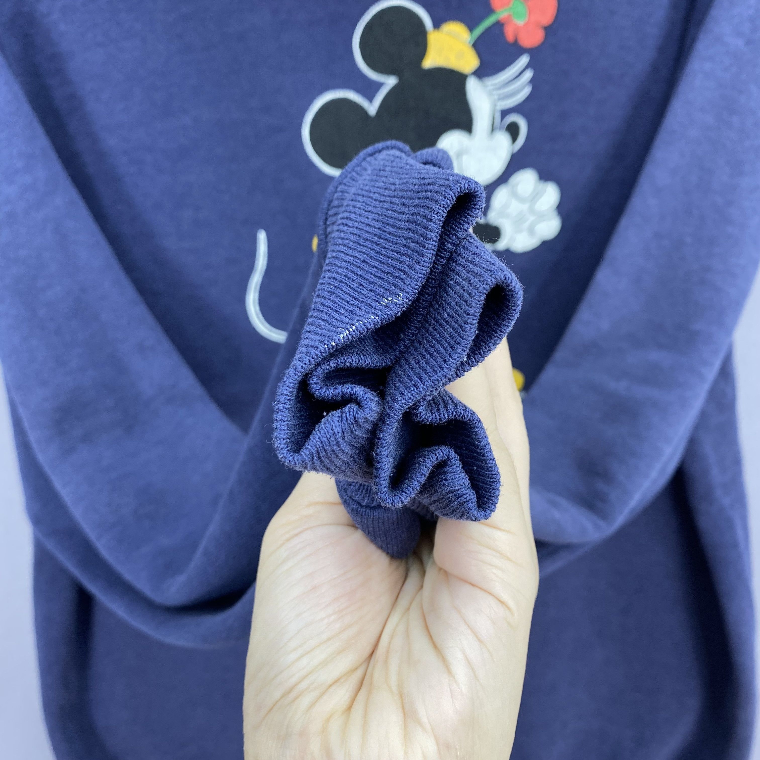 Disney Vintage 90s Disney Minnie Mouse California Pullover Hoodie Size US M / EU 48-50 / 2 - 8 Thumbnail
