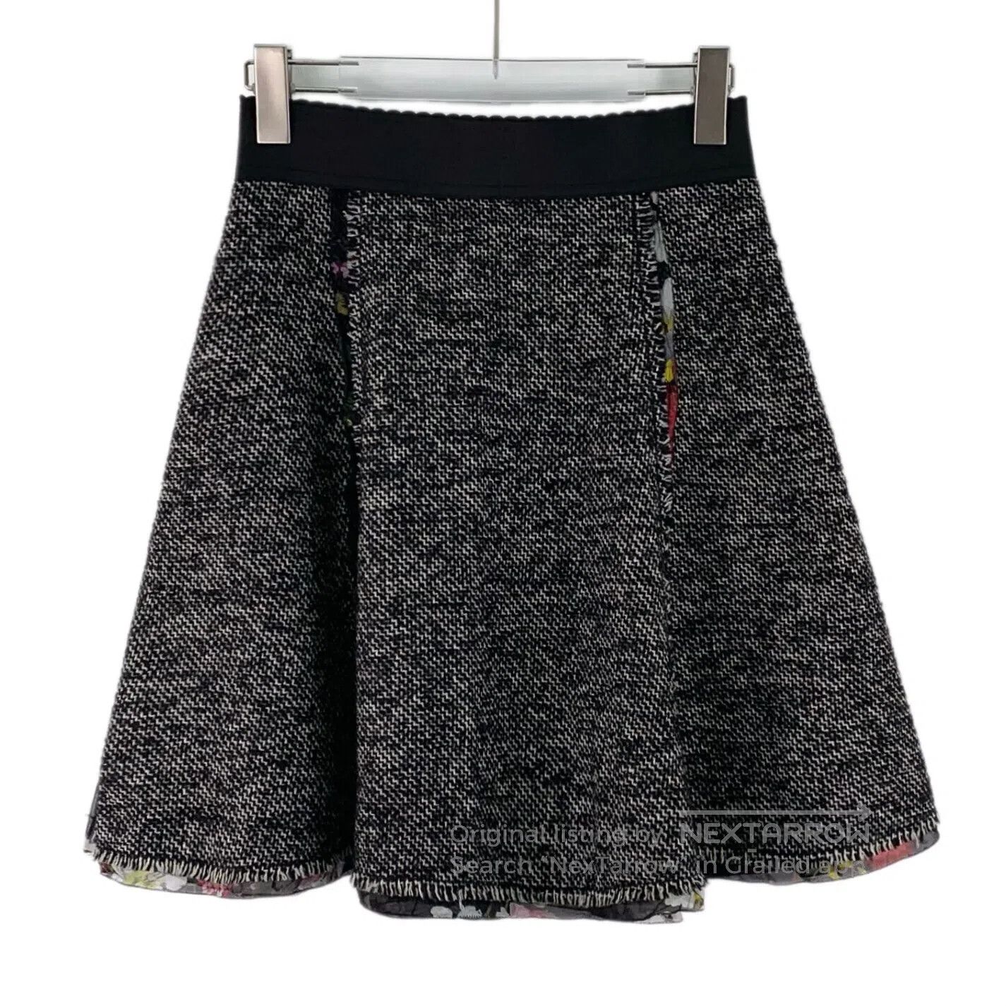 Dolce & Gabbana Dolce Gabbana Black casual woolen half skirt short skirt| Size 37" - 1 Thumbnail