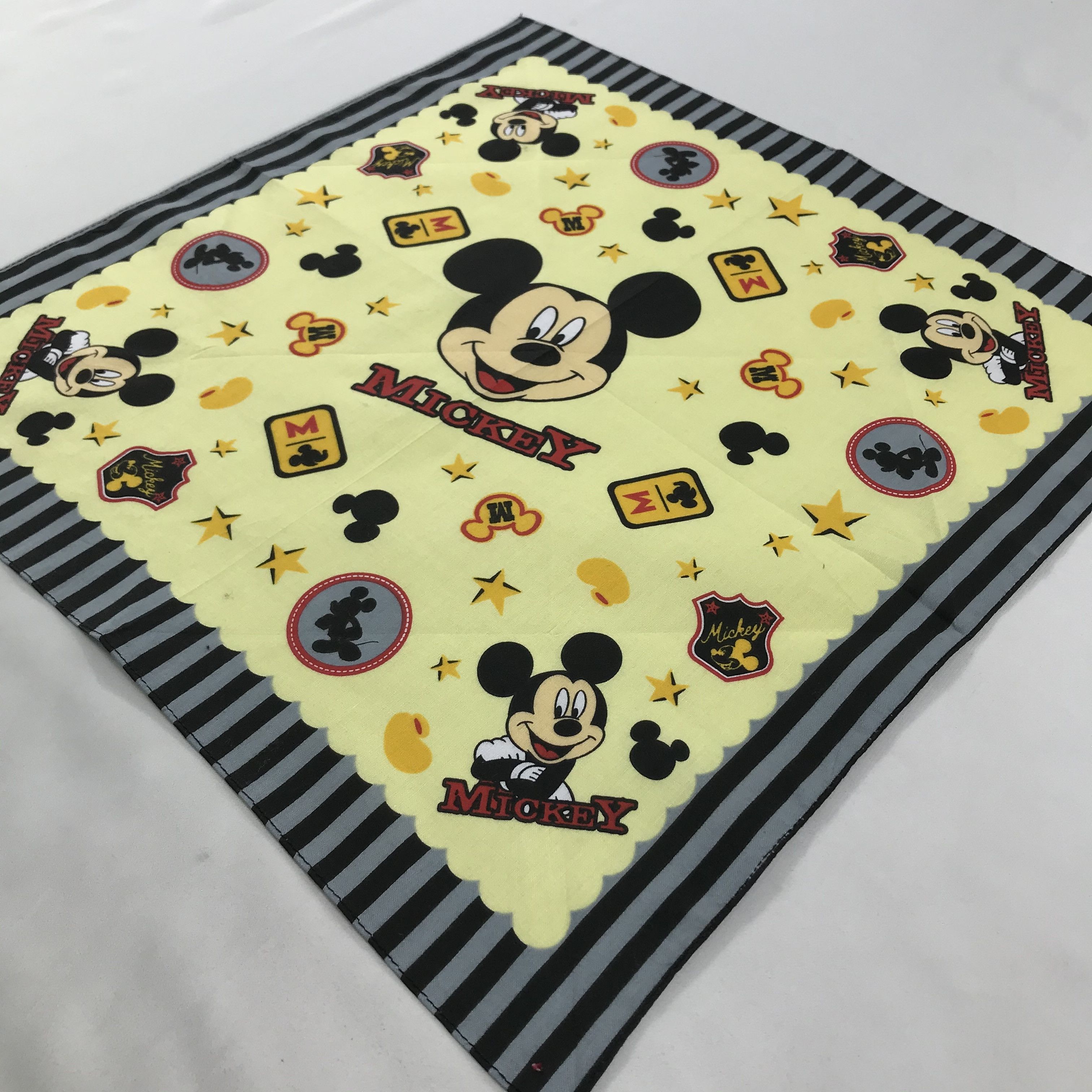Mickey Mouse × Vintage Mickey Mouse Bandana / Handkerchief / Neckerchief - S1912 Size ONE SIZE - 2 Thumbnail