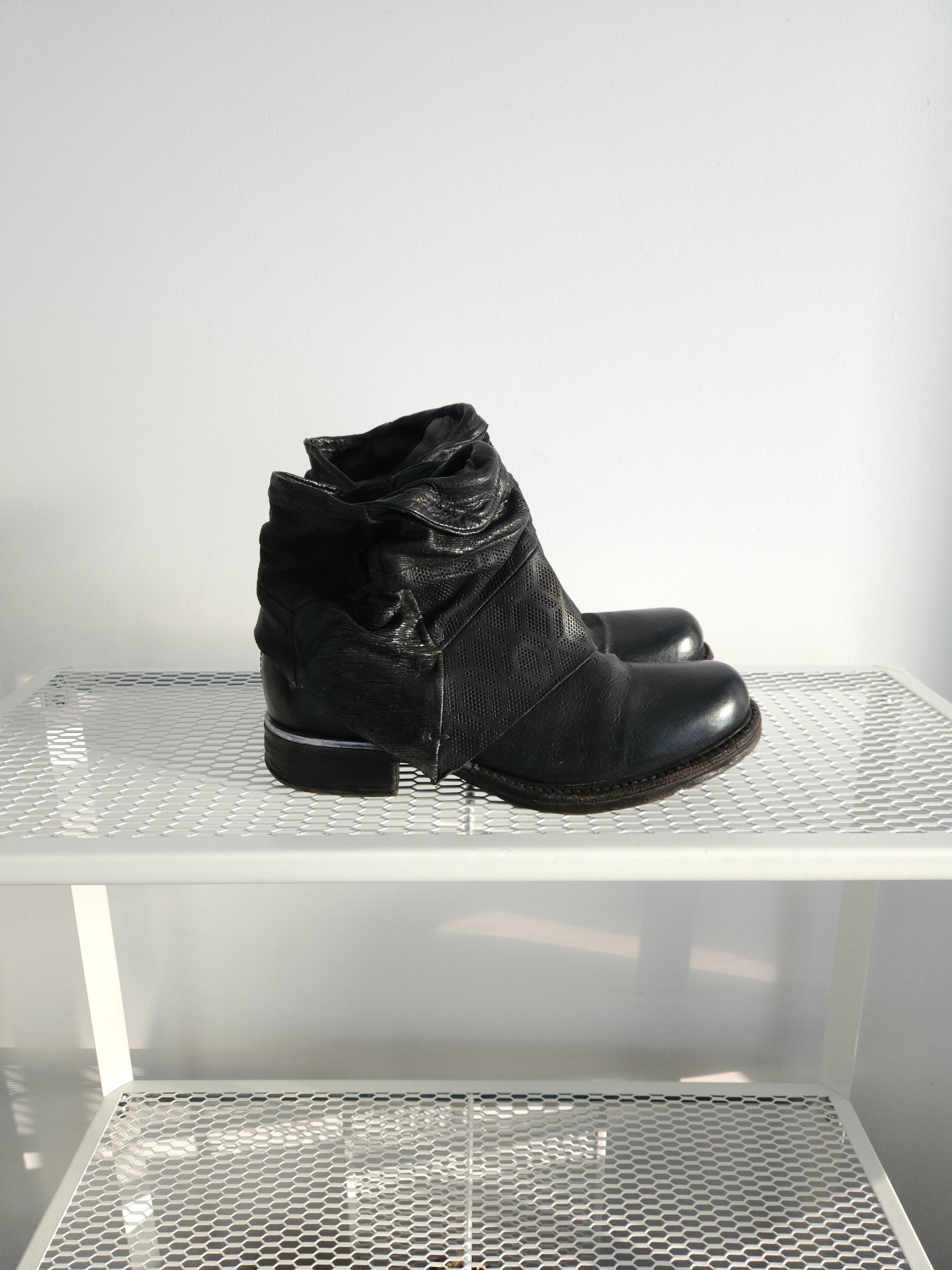 A.S.98 Archive AS98 black layered leather side zip ankle boots Size US 7 / IT 37 - 5 Thumbnail