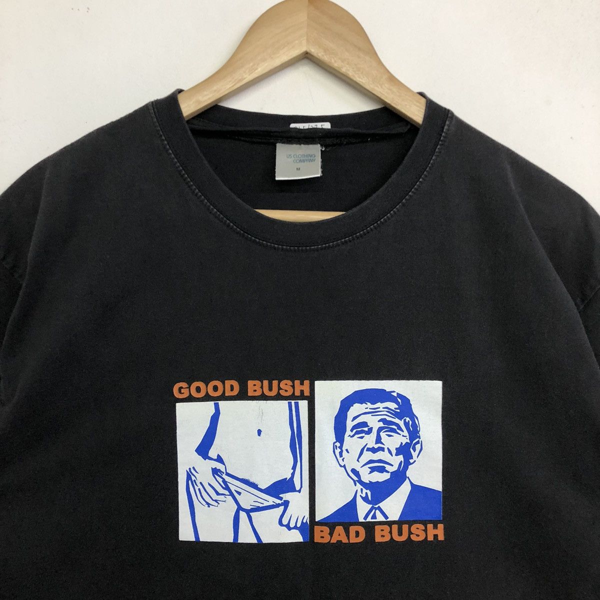 President's Humor George W Bush ”Good Bush Bad Bush” Graphic Tshirt Size US M / EU 48-50 / 2 - 3 Thumbnail