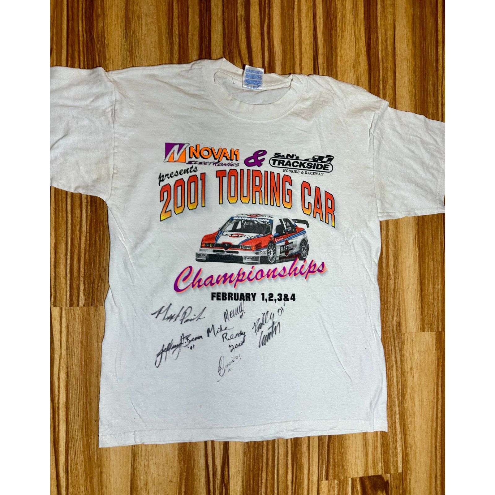 Gildan Vintage 2001 Touring Car Championship Size US L / EU 52-54 / 3 - 2 Thumbnail