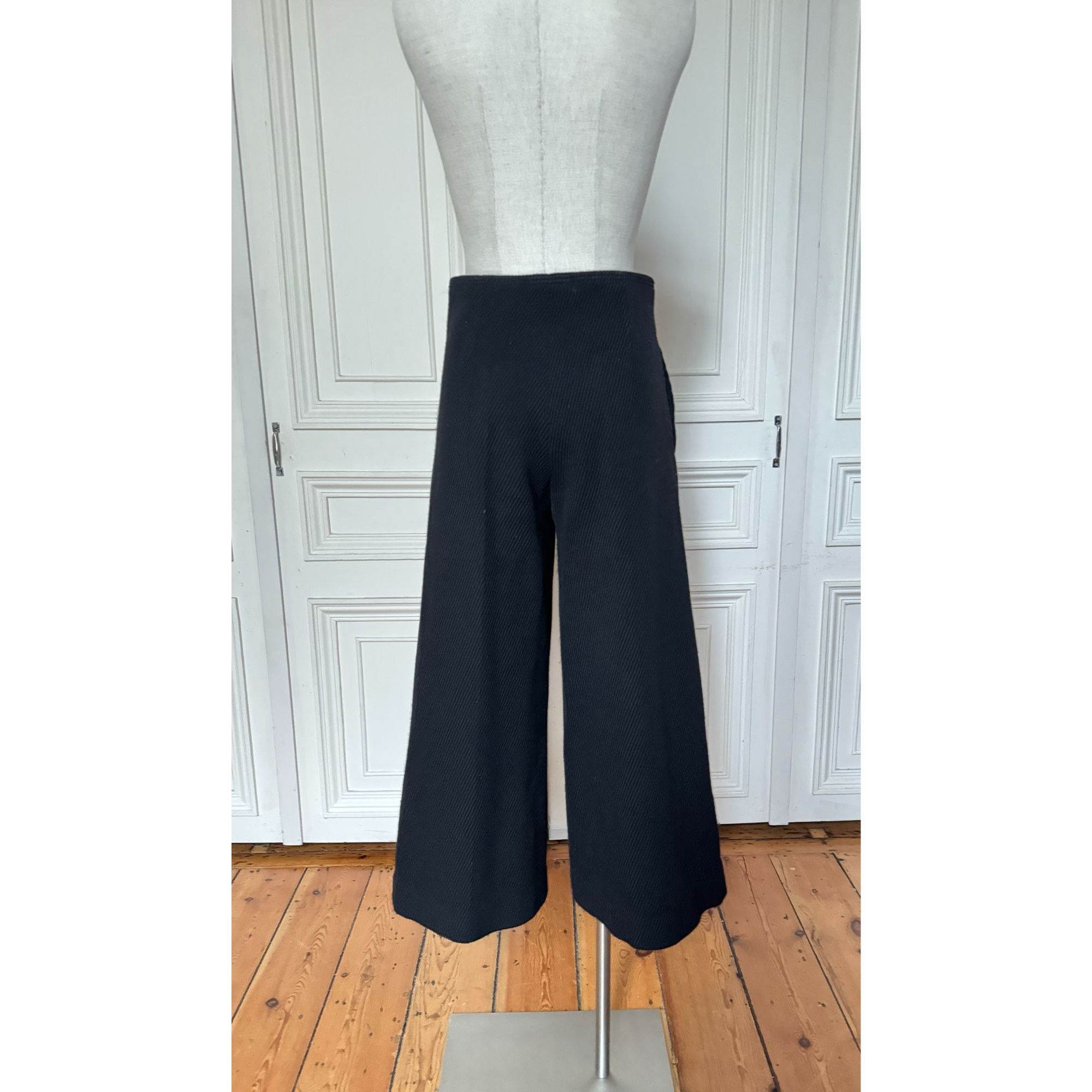 Celine Phoebe Philo Pre-Fall 2015 Black Corduroy Wide-Leg Pants Size 26" / US 2 / IT 38 - 5 Thumbnail