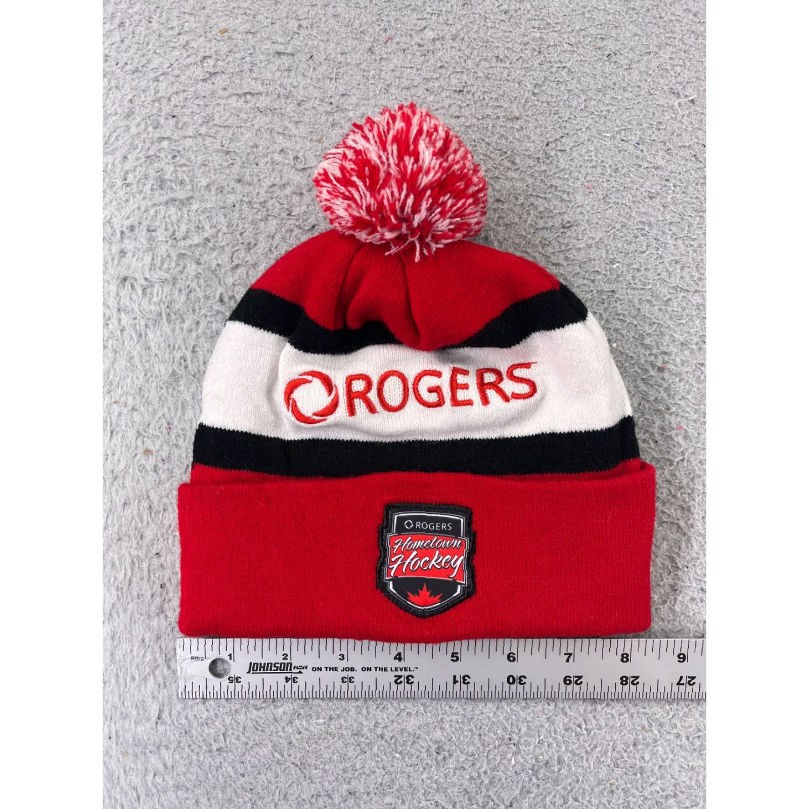 Vintage Rogers Hometown Hockey Beanie Toque Adult One Size Red Acrylic Blend Knit Pom Hat Mens Size ONE SIZE - 2 Thumbnail