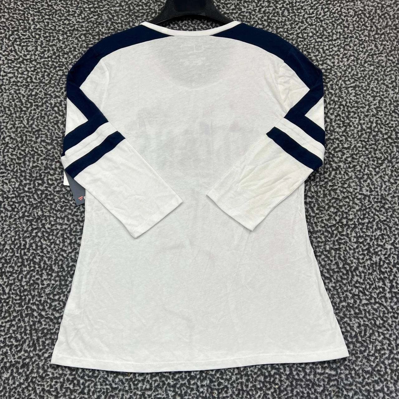Other Tennessee Titans Shirt Women White Long Sleeve Crew Neck M Size M / US 6-8 / IT 42-44 - 2 Thumbnail