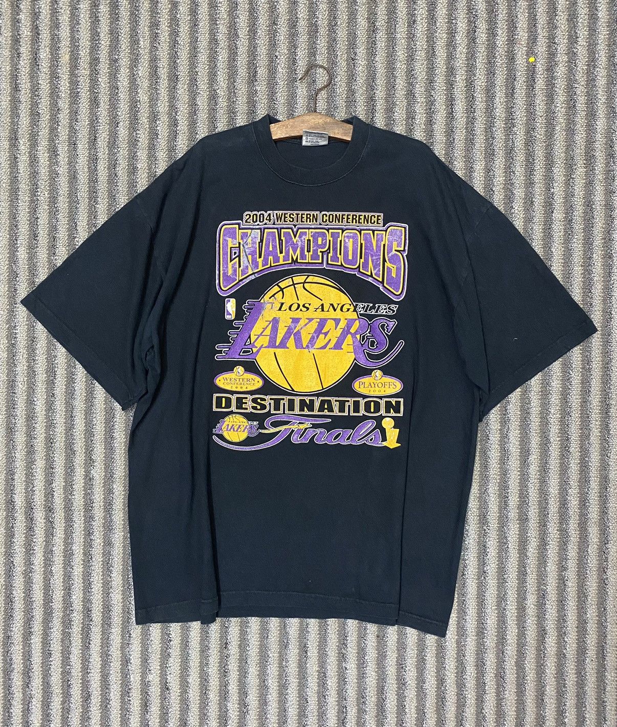 NBA Vintage NBA Lakers Champions Basketball 🏀 Size US XXL / EU 58 / 5 - 1 Thumbnail