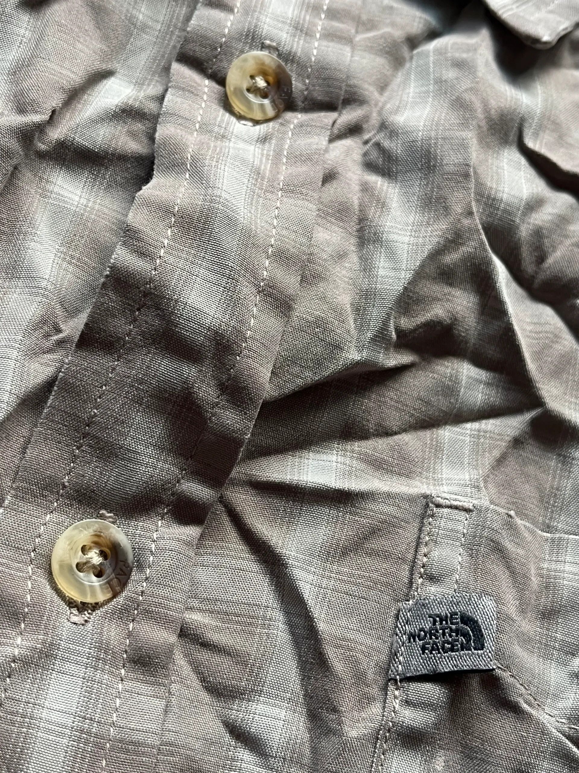 The North Face The North Face Sz XL Outdoor Shirt Rare Size US XL / EU 56 / 4 - 10 Thumbnail