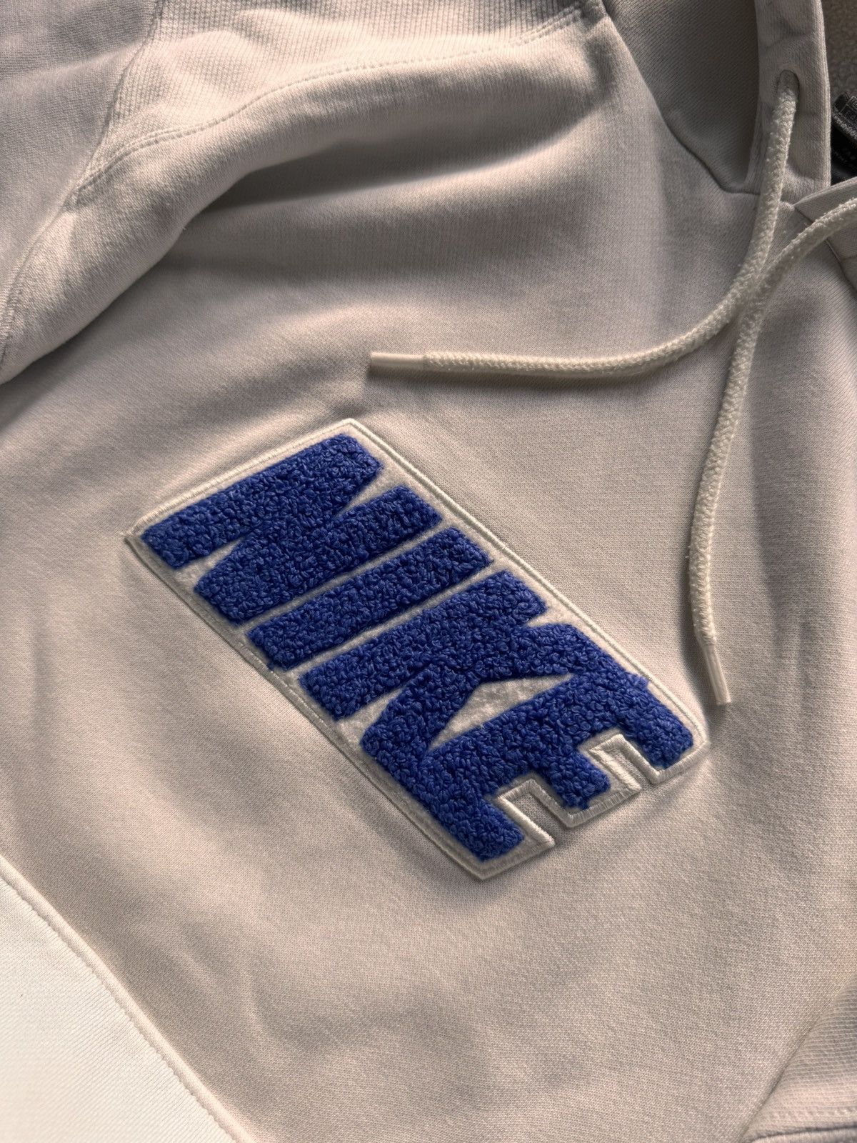 Nike × Vintage NIKE VINTAGE CENTER LOGO OVERSIZE BOXY HOODIE Size US S / EU 44-46 / 1 - 4 Thumbnail