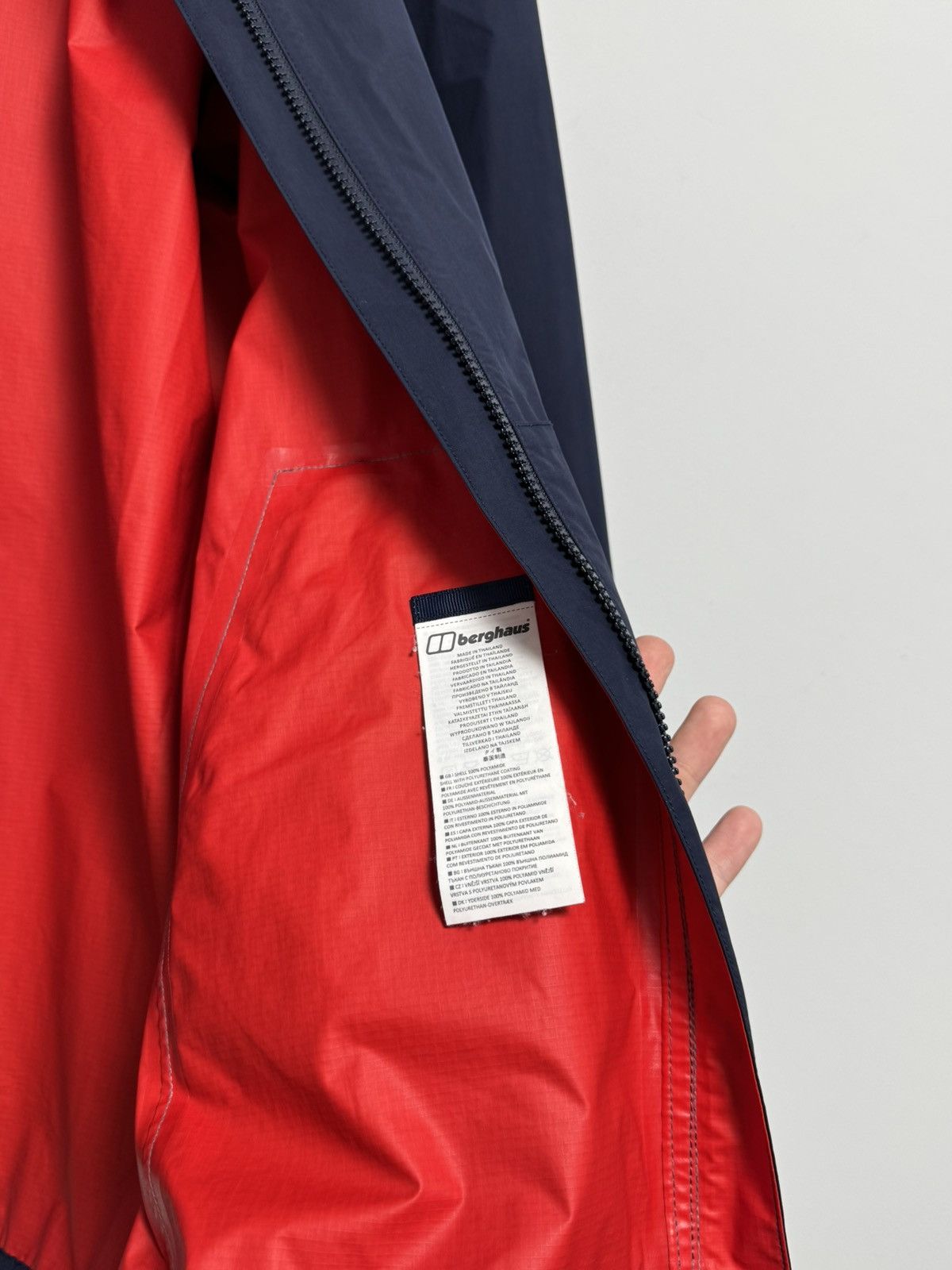 Berghaus Berghaus Hydroshell Lightweight Waterproof Zip Jacket Size US M / EU 48-50 / 2 - 11 Thumbnail