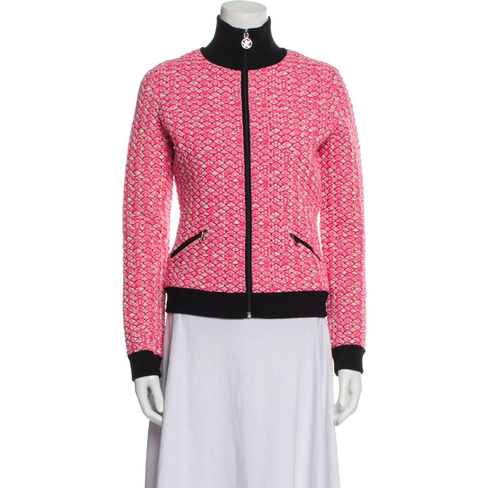 Chanel Chanel 19B Coco Neige Ski Pink Quilted Black Logo Wool Size XS / US 0-2 / IT 36-38 - 2 Thumbnail
