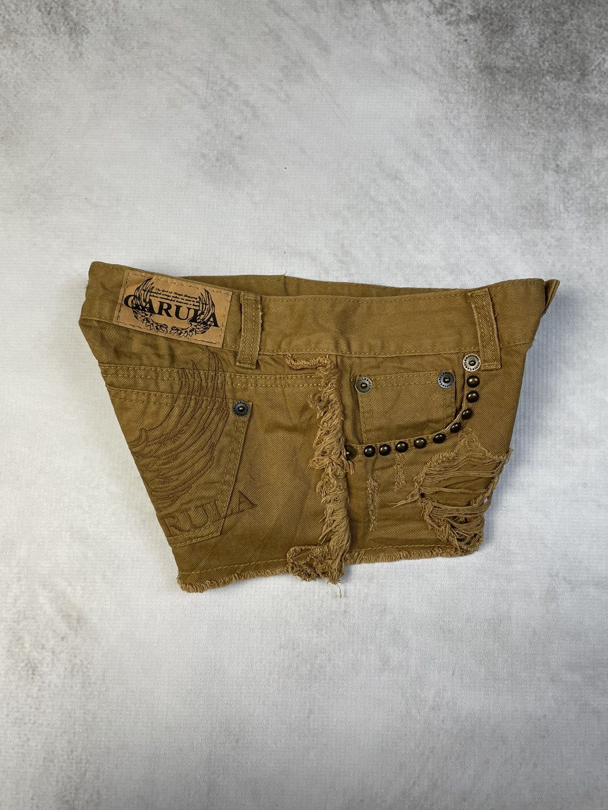 Japanese Brand 2000s Garula Gyaru Gal Studded Distressed Low Rise Shorts Size 27" / US 4 / IT 40 - 8 Thumbnail